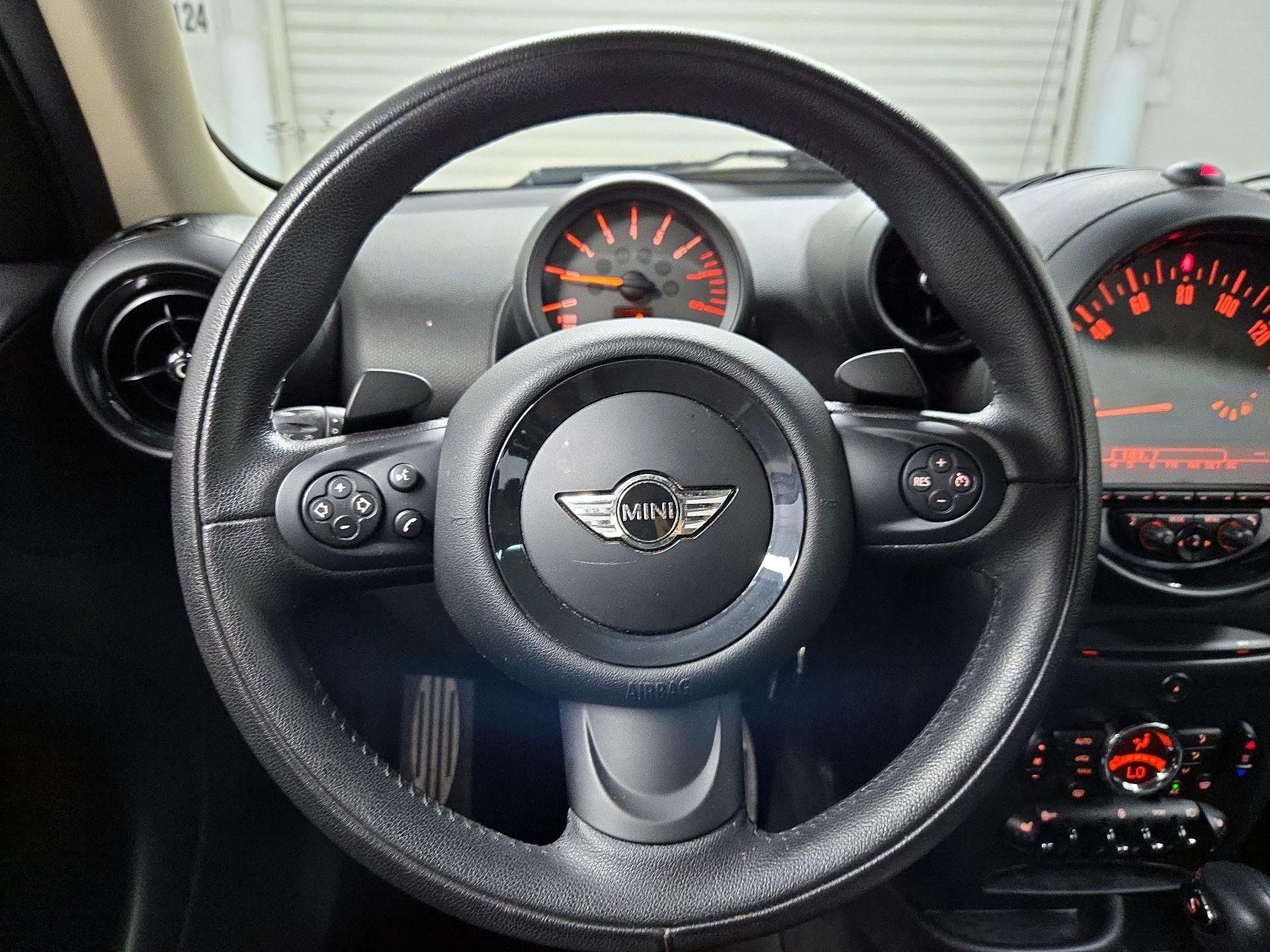 Thumbnail: 2016 MINI Cooper Countryman - 10