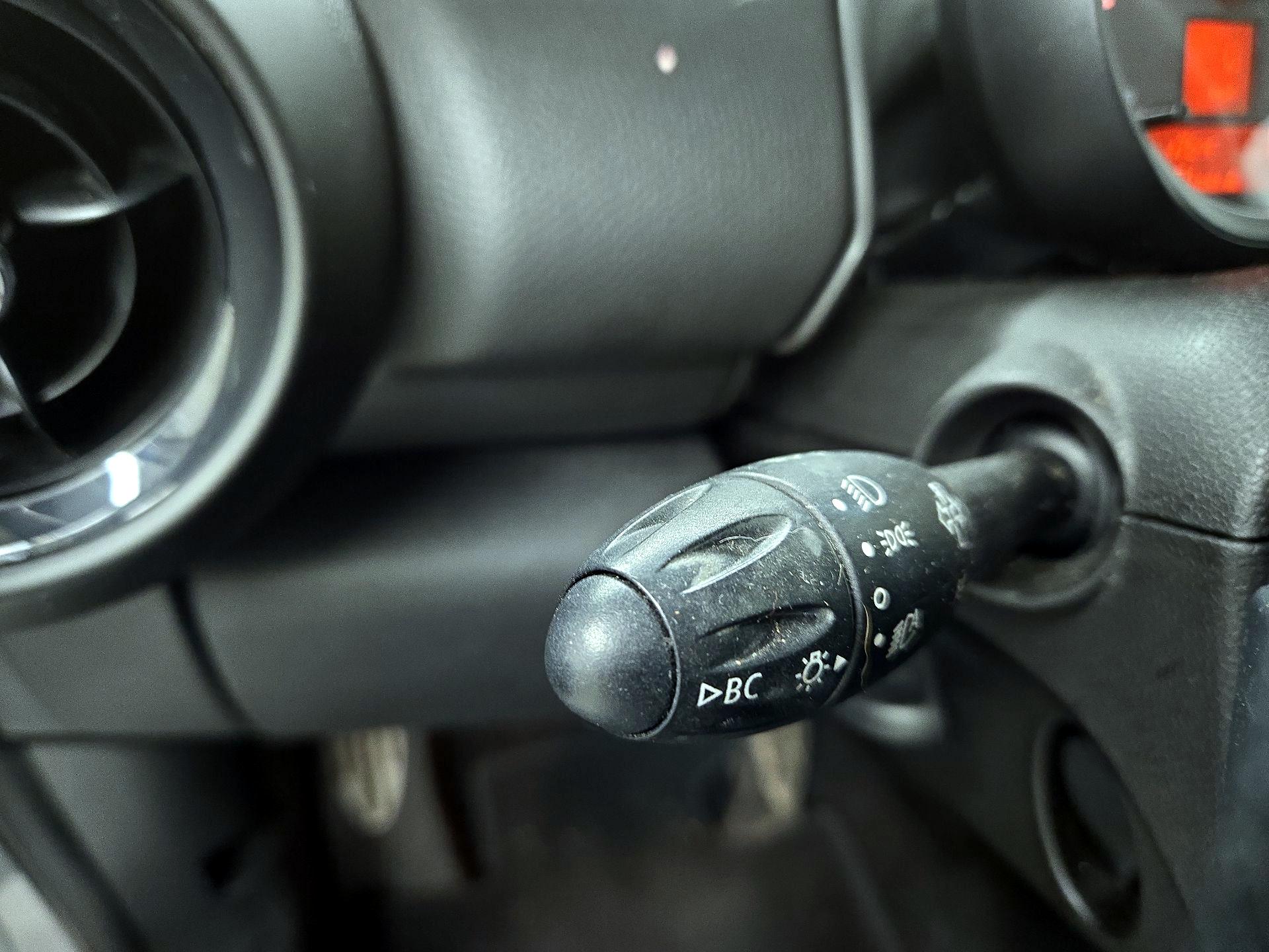 Thumbnail: 2016 MINI Cooper Countryman - 13