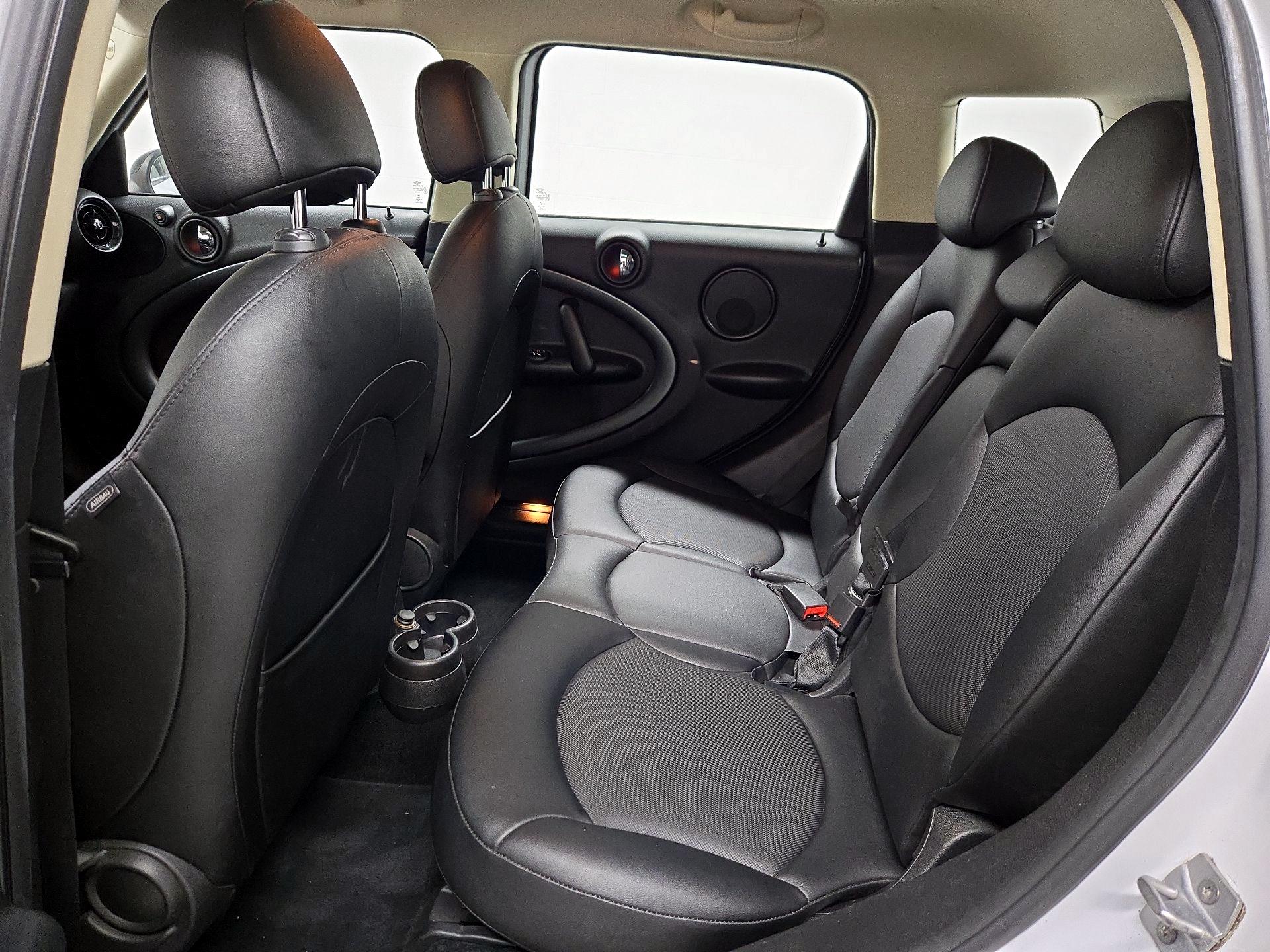 Thumbnail: 2016 MINI Cooper Countryman - 19