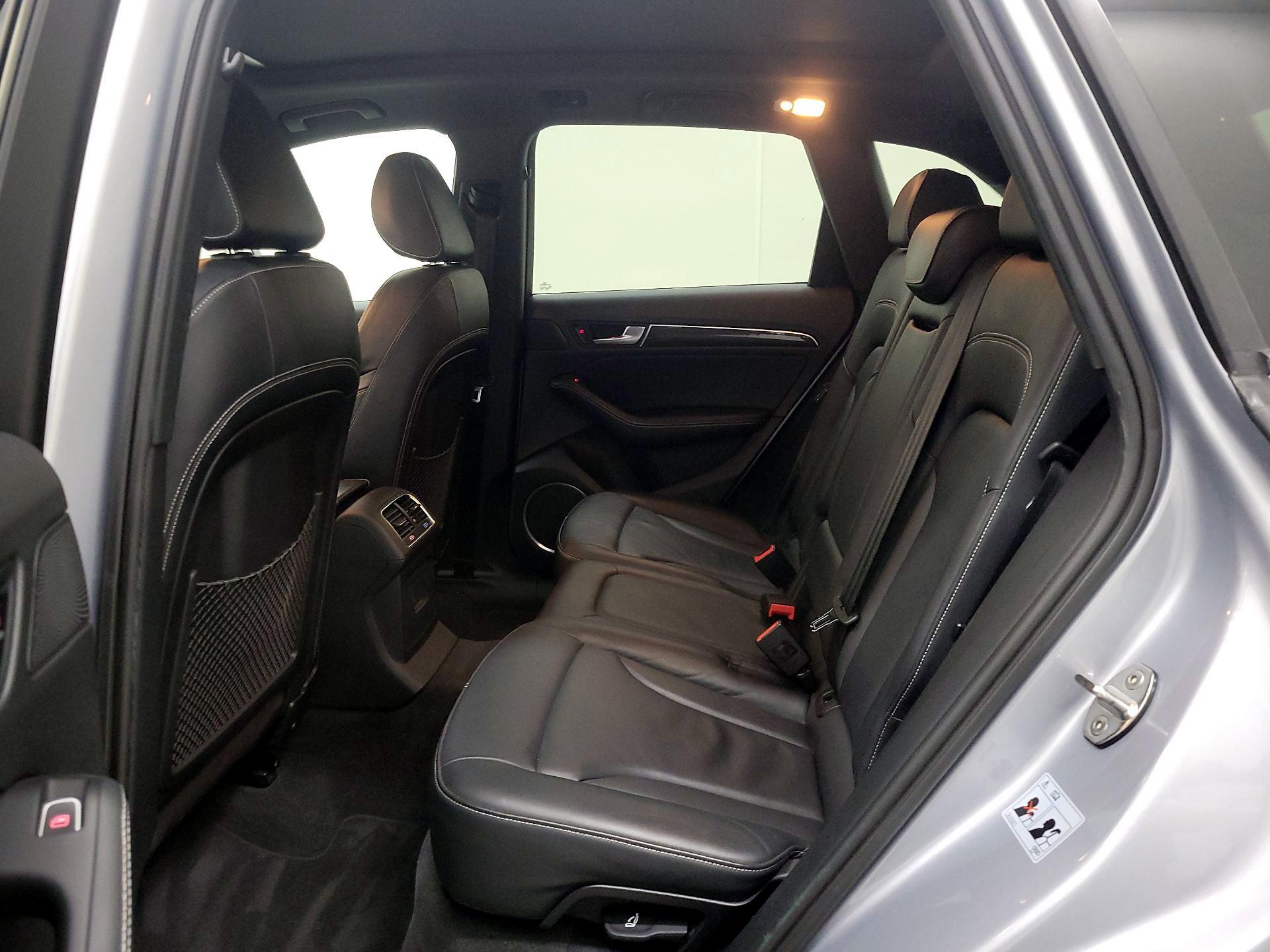 Thumbnail: 2015 Audi SQ5 - 20