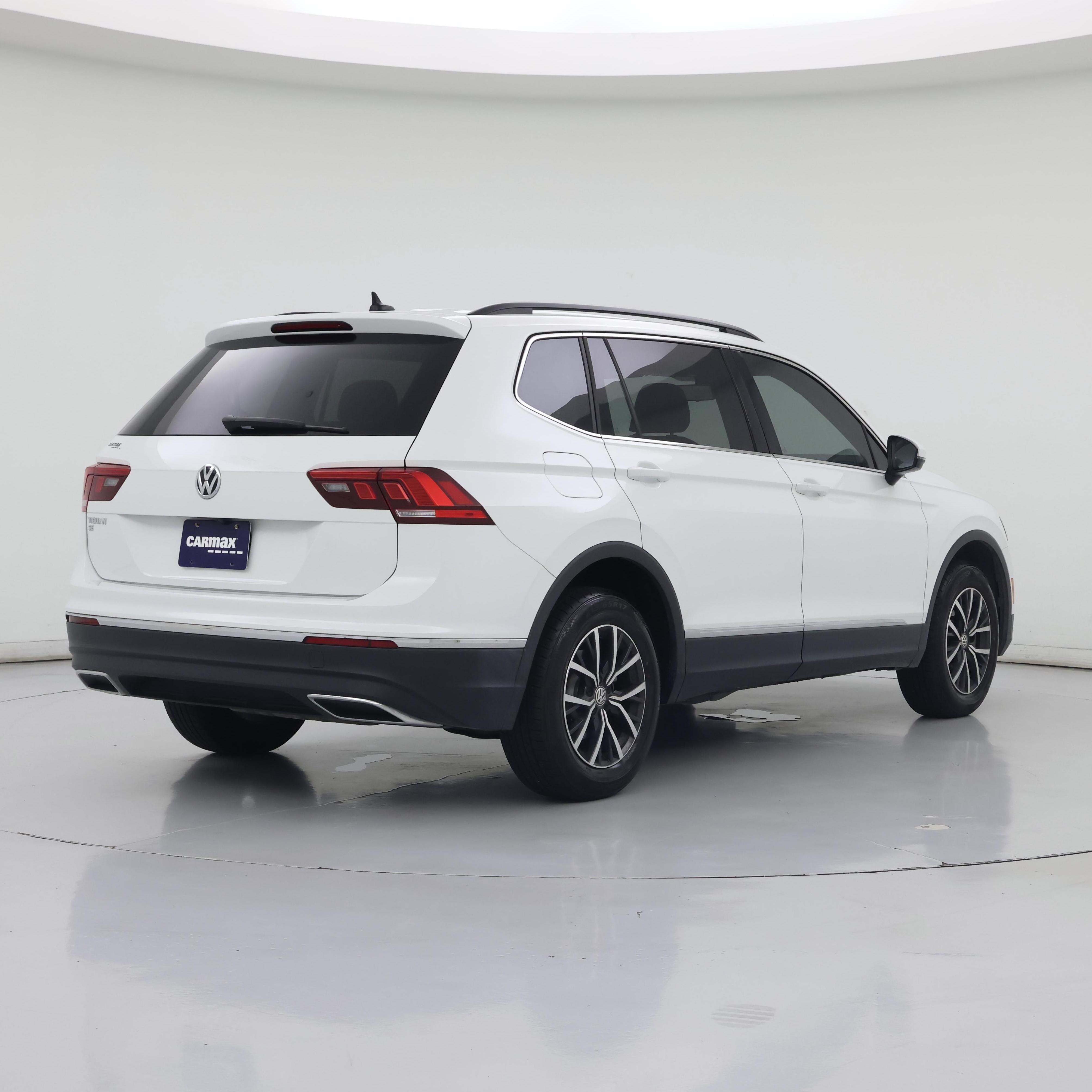 Thumbnail: 2020 Volkswagen Tiguan - 8