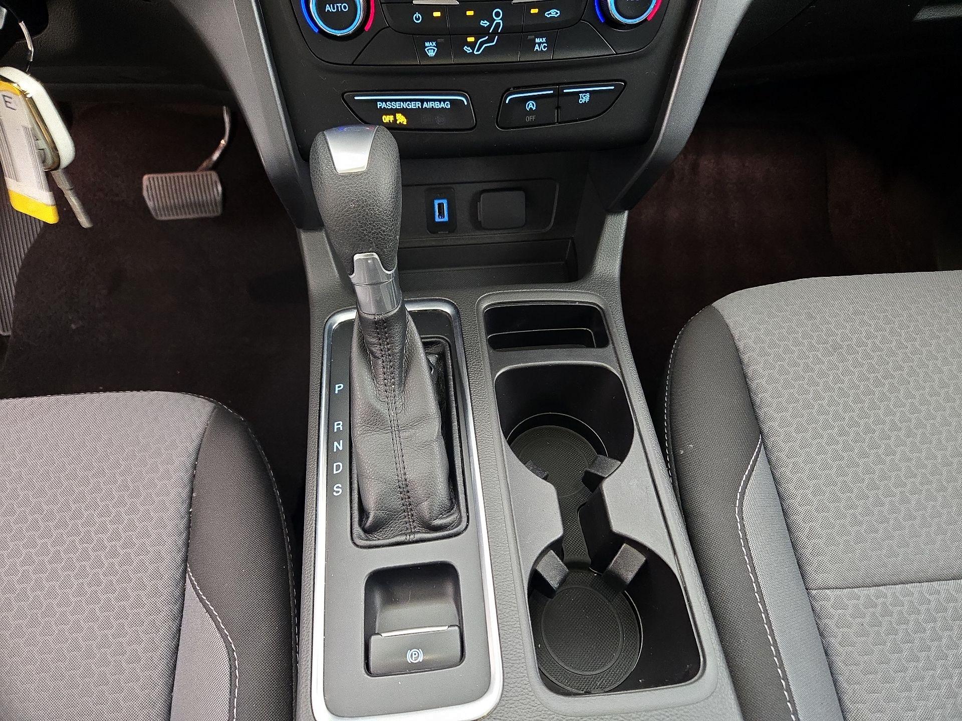 Thumbnail: 2017 Ford Escape - 17