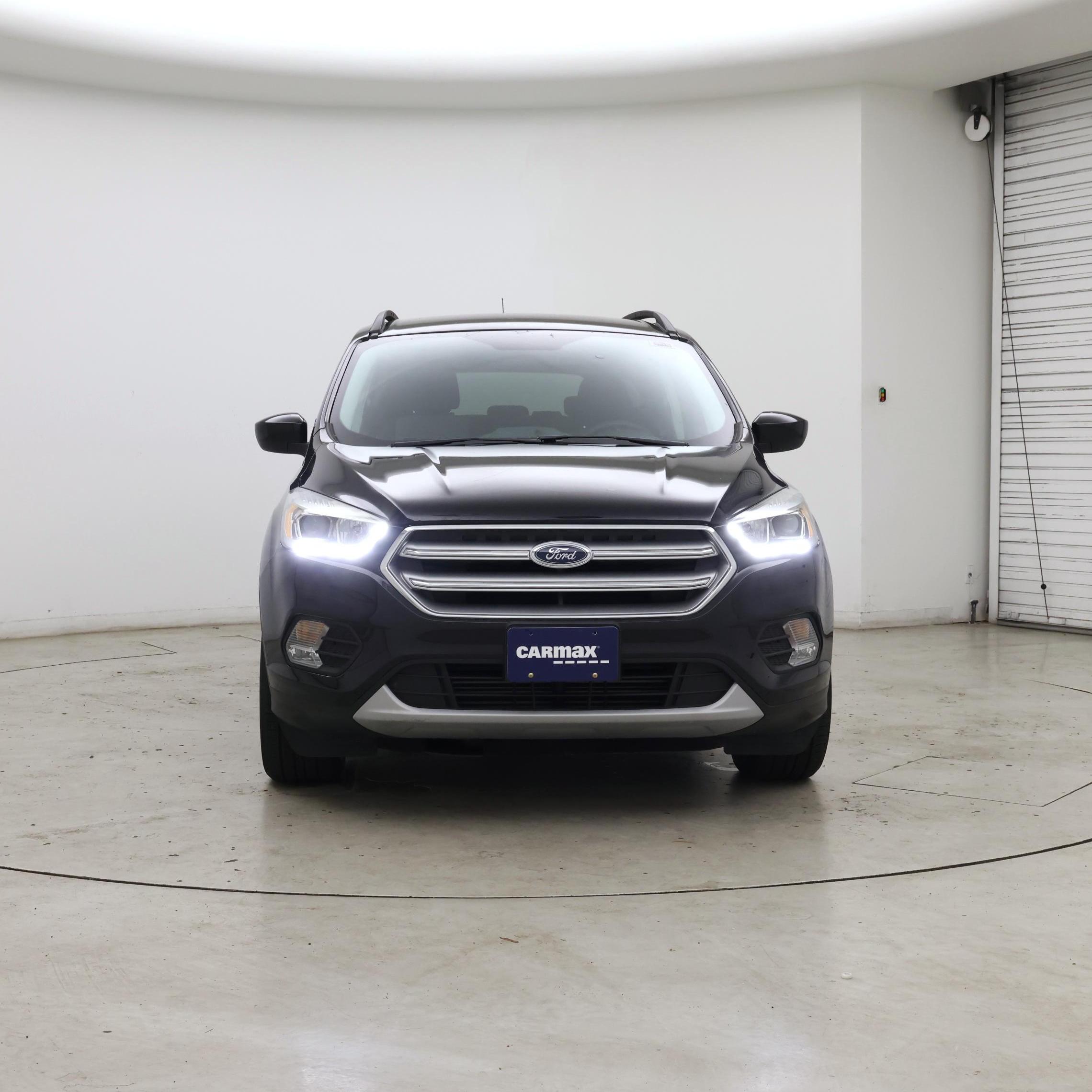Thumbnail: 2017 Ford Escape - 5