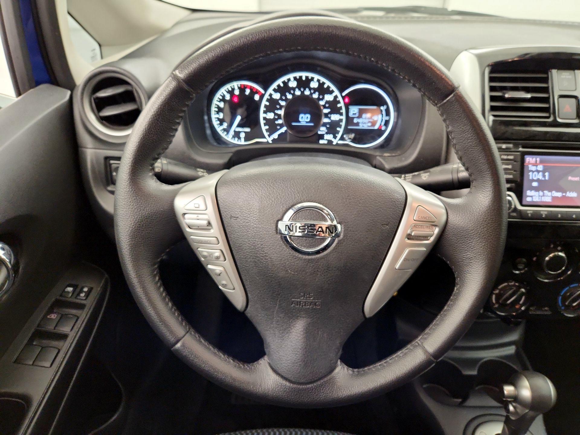 Thumbnail: 2015 Nissan Versa Note - 10
