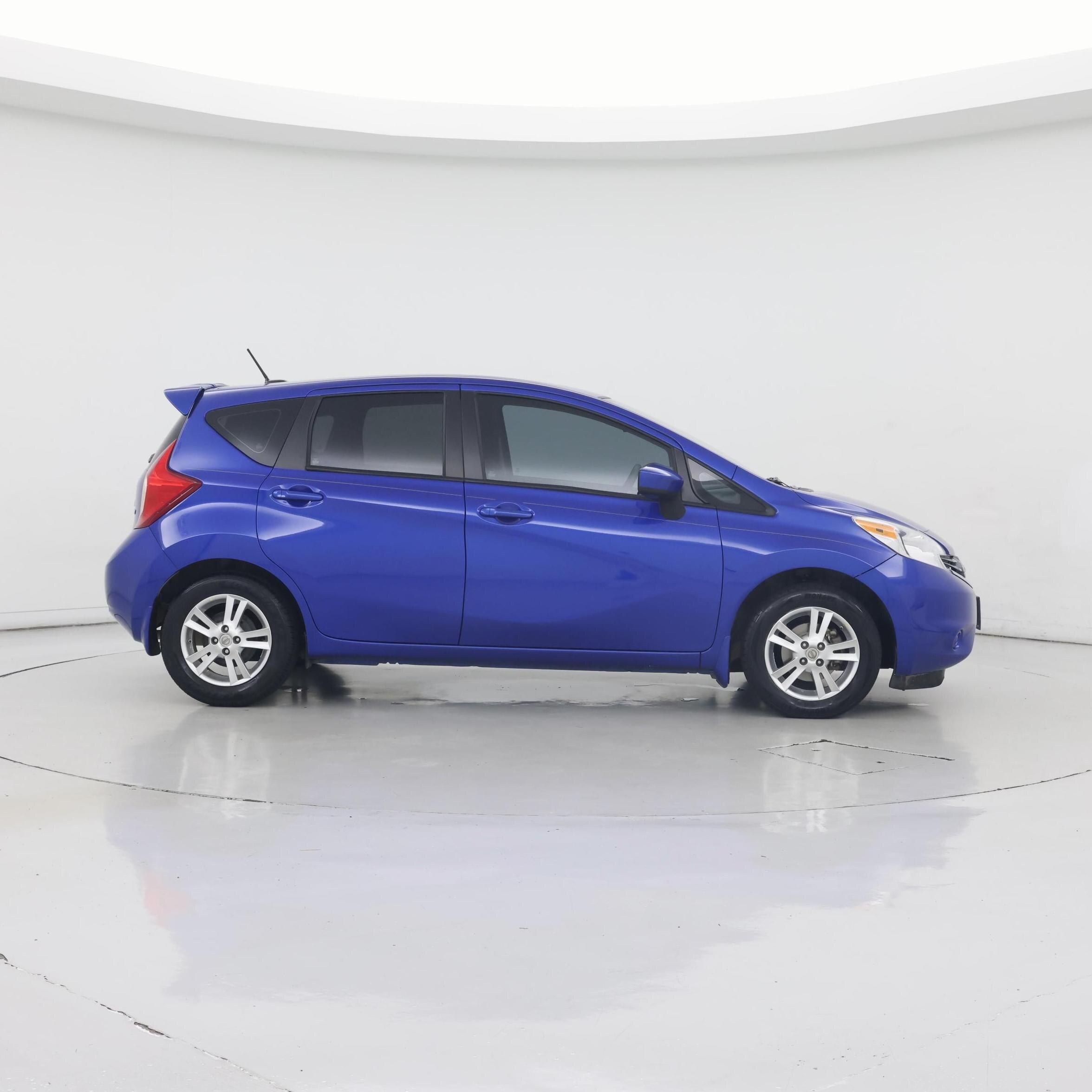 Thumbnail: 2015 Nissan Versa Note - 7