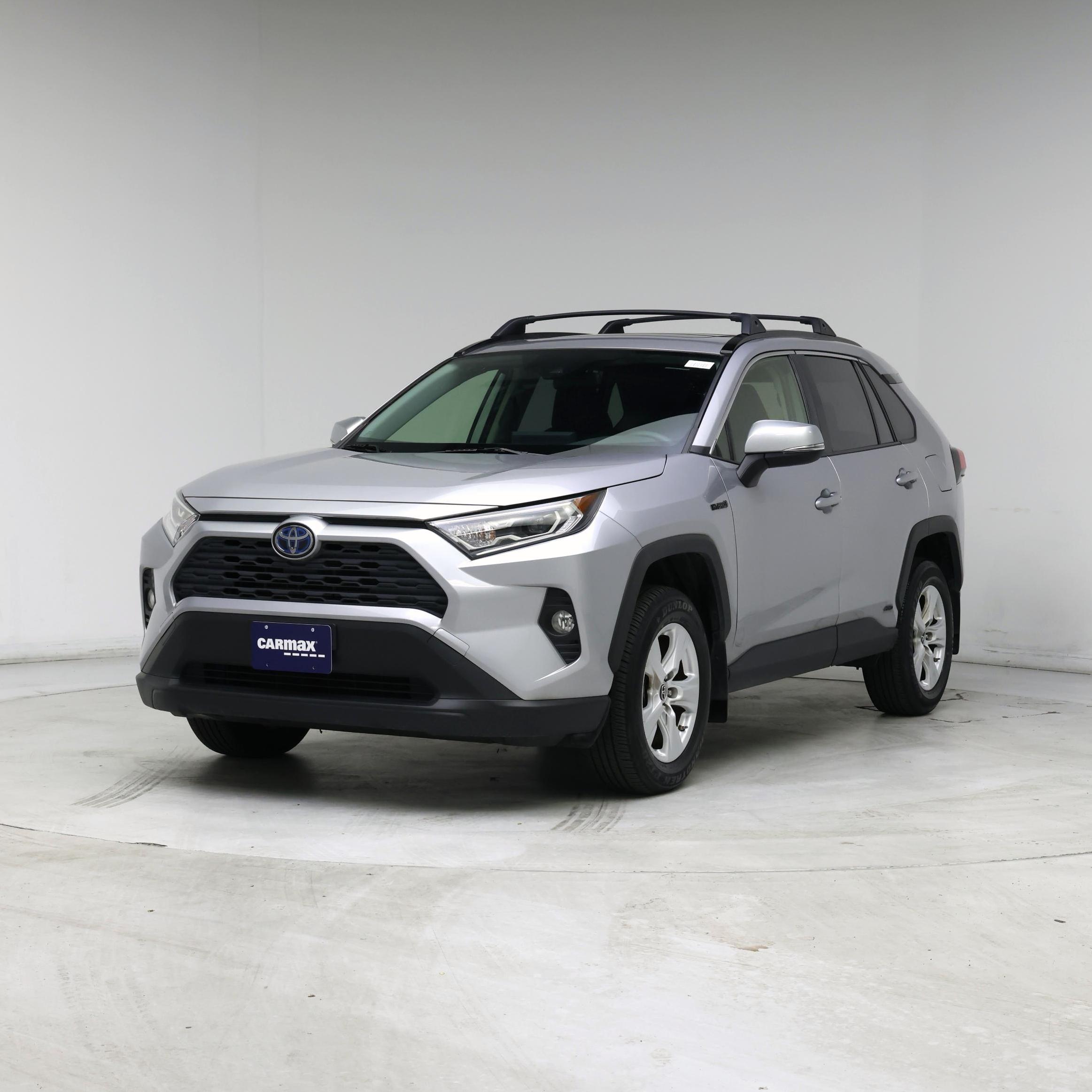 Thumbnail: 2019 Toyota RAV4 - 4