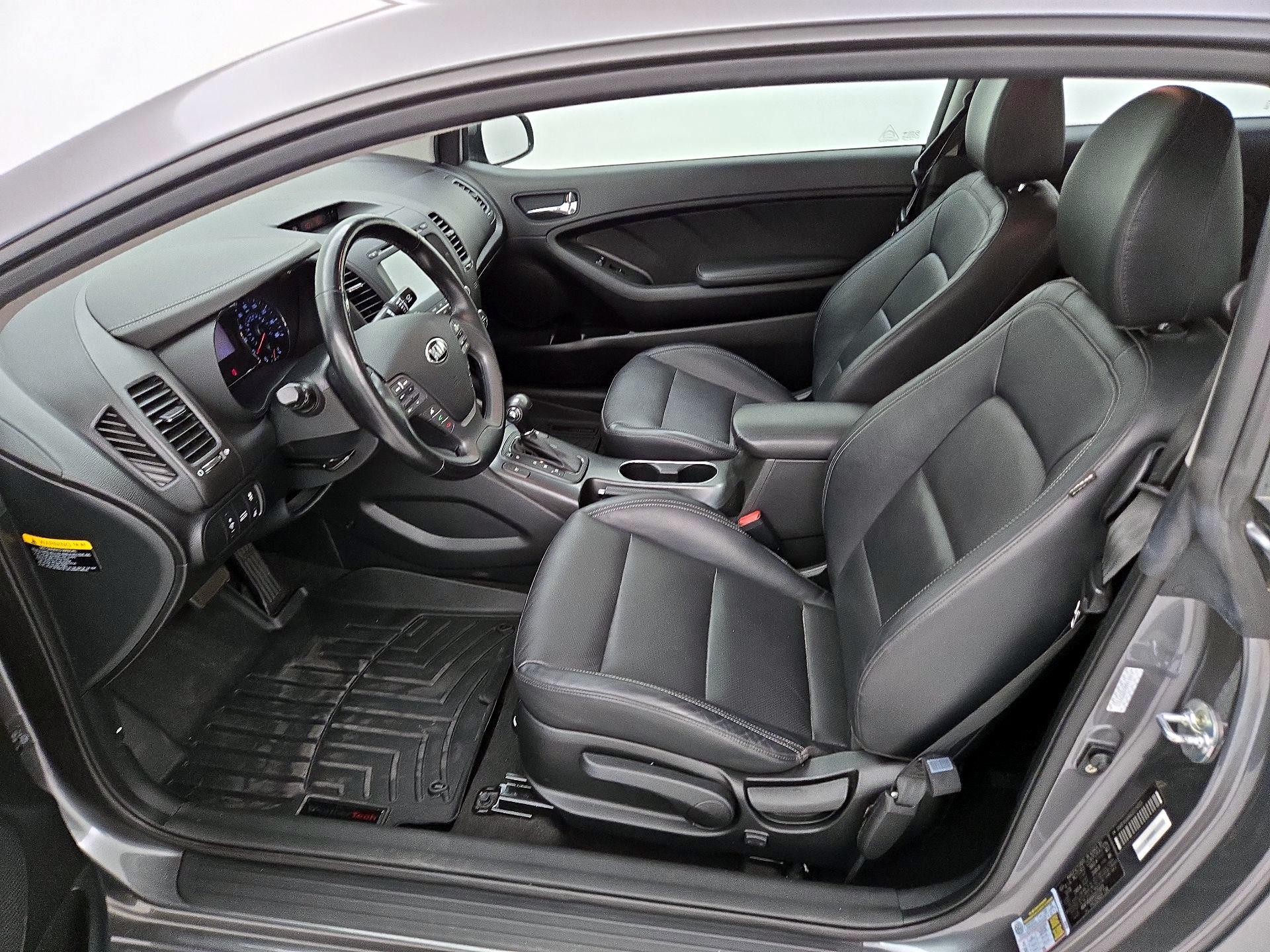 Thumbnail: 2016 Kia Forte - 11