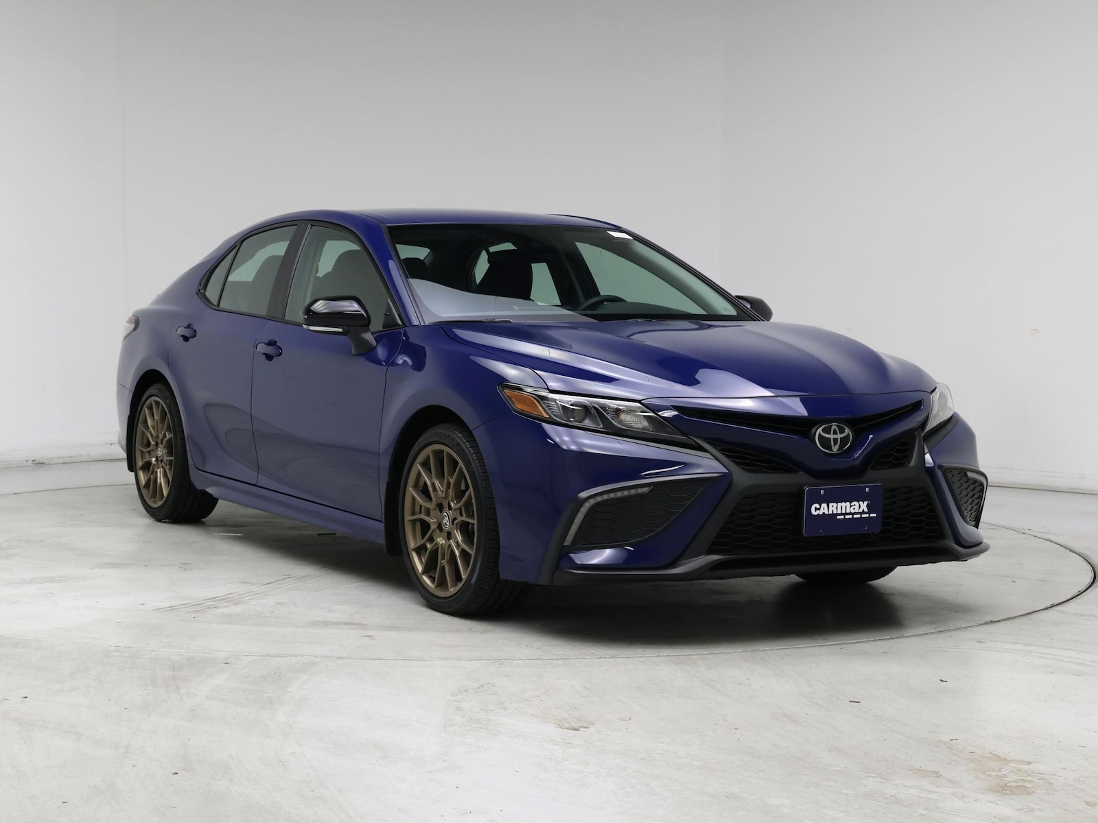 2024 Toyota Camry SE Nightshade - Photo 2