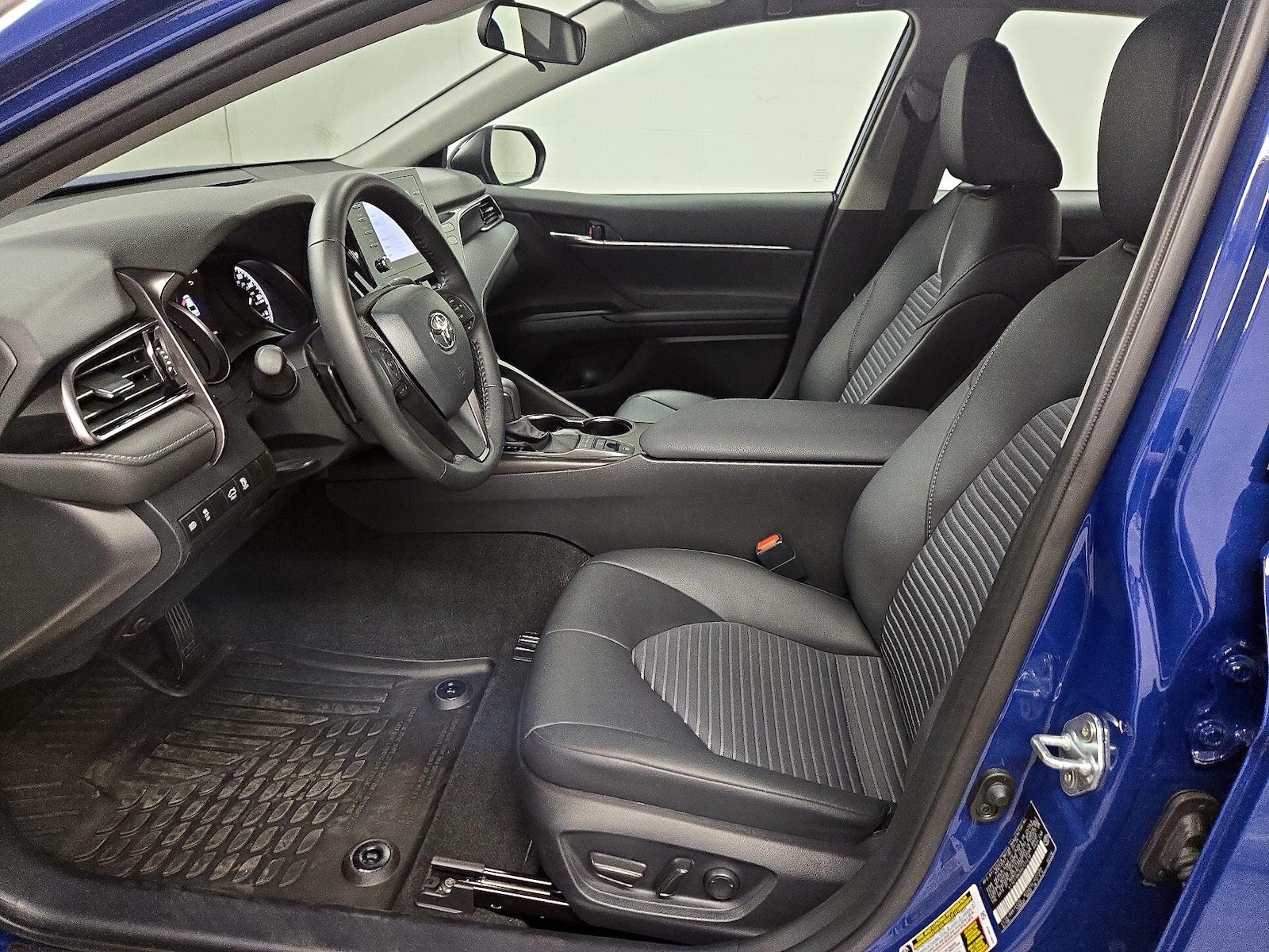 2024 Toyota Camry SE Nightshade - Photo 12