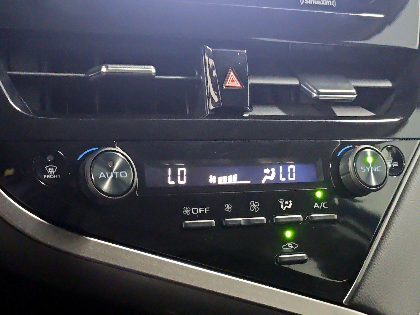 2024 Toyota Camry SE Nightshade - Photo 17
