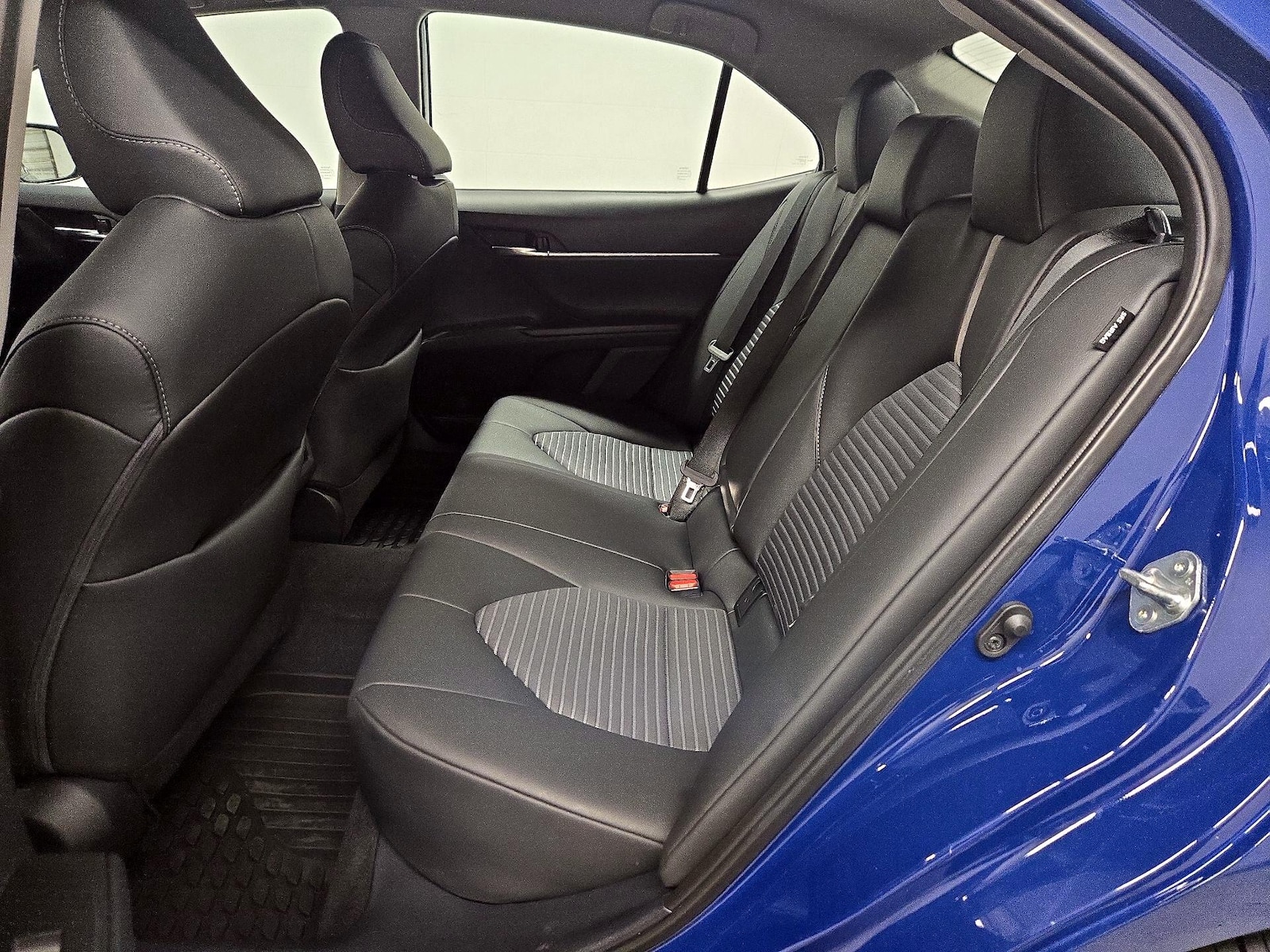 2024 Toyota Camry SE Nightshade - Photo 20