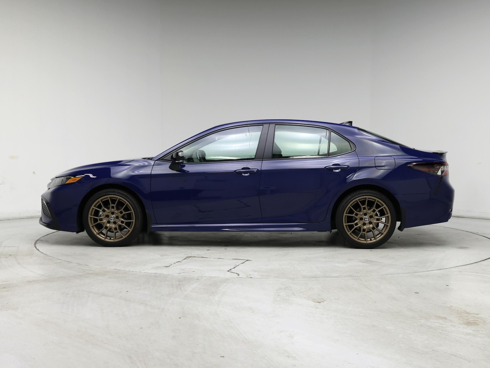 2024 Toyota Camry SE Nightshade - Photo 4