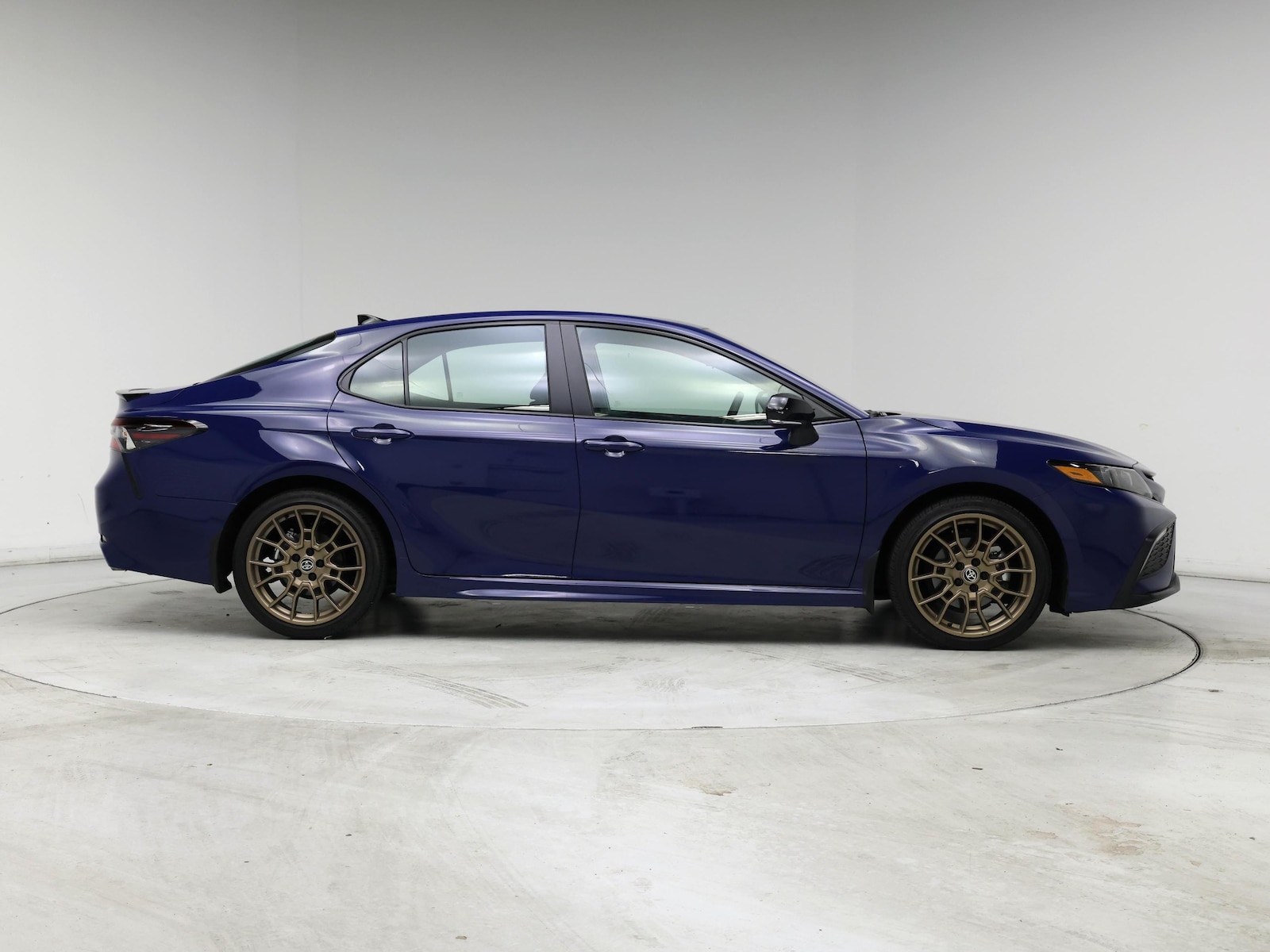 2024 Toyota Camry SE Nightshade - Photo 8