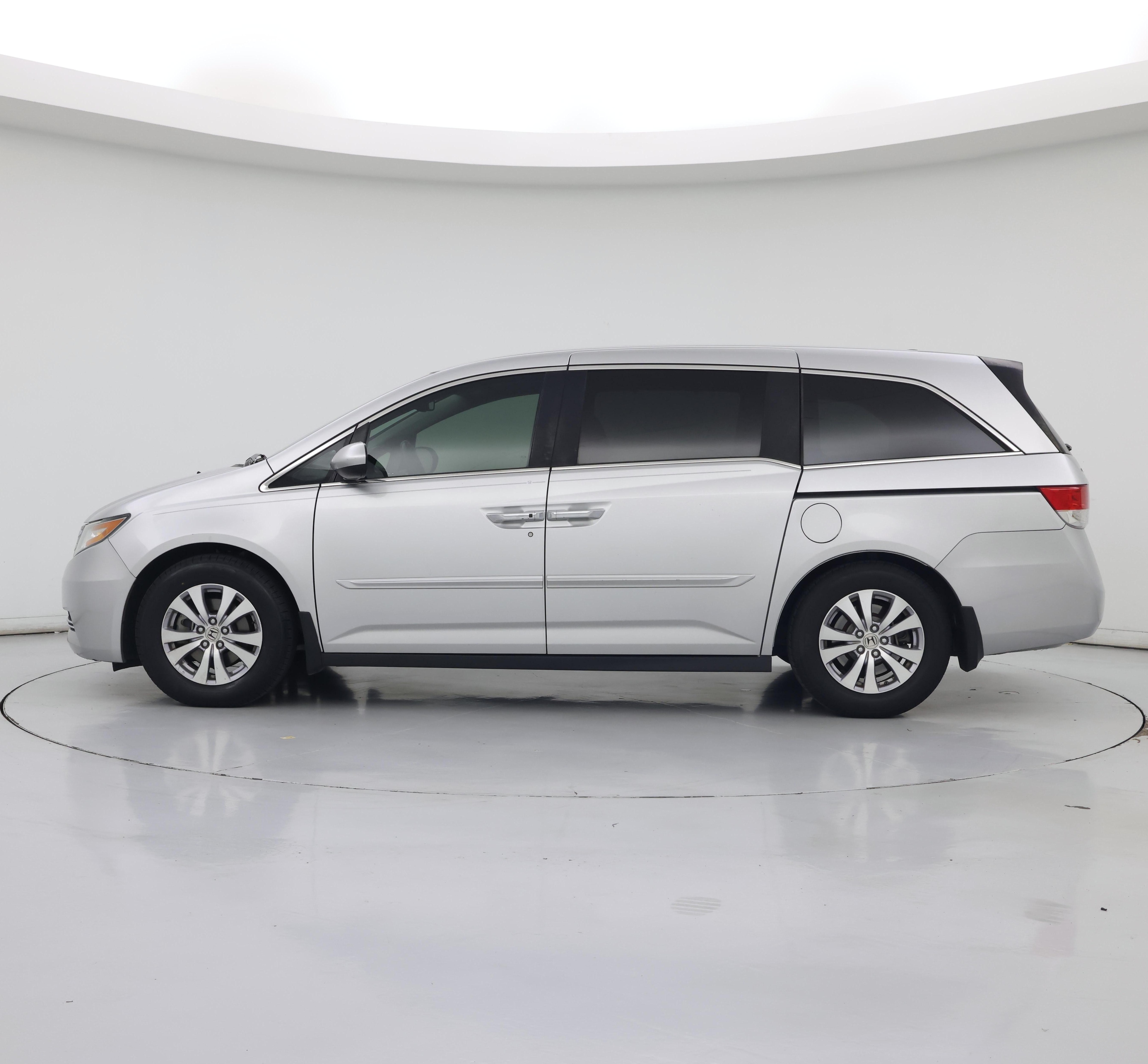 Thumbnail: 2015 Honda Odyssey - 3