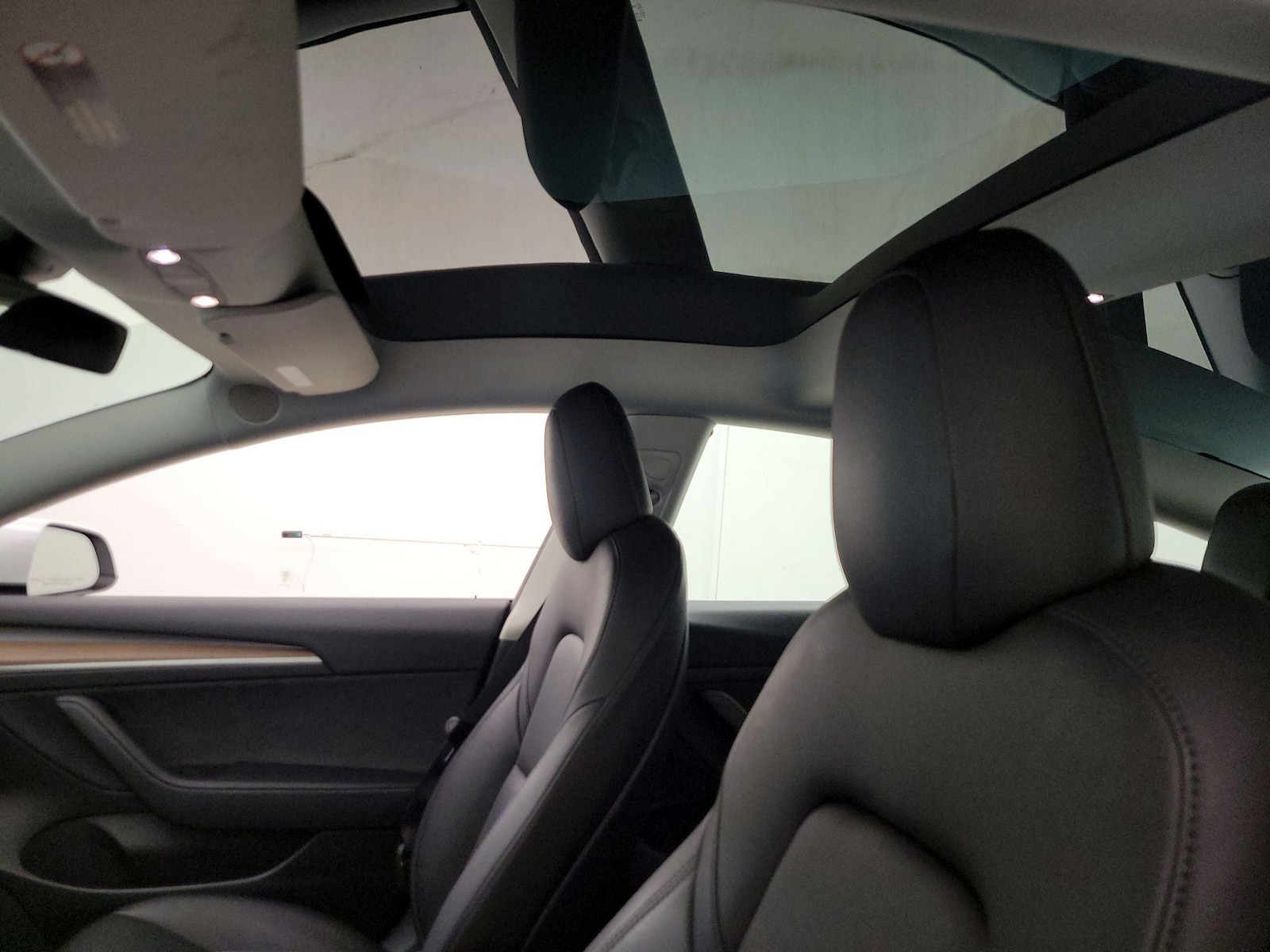 Skylight(s) & Overhead Airbags