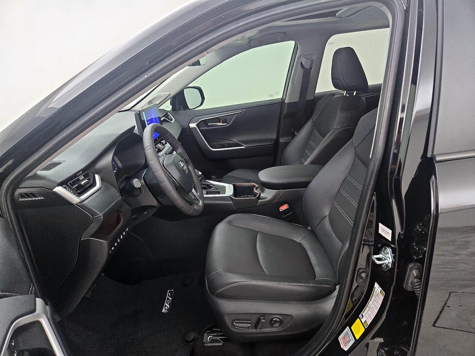 2025 Toyota RAV4 Limited - Photo 12
