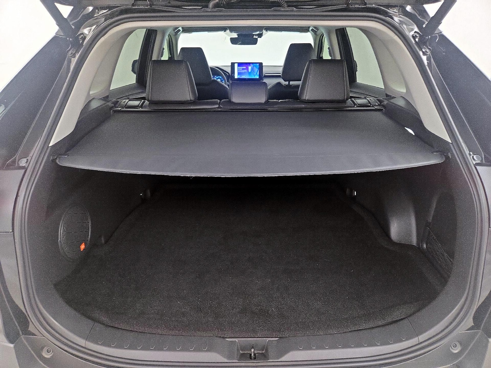 2025 Toyota RAV4 Limited - Photo 22