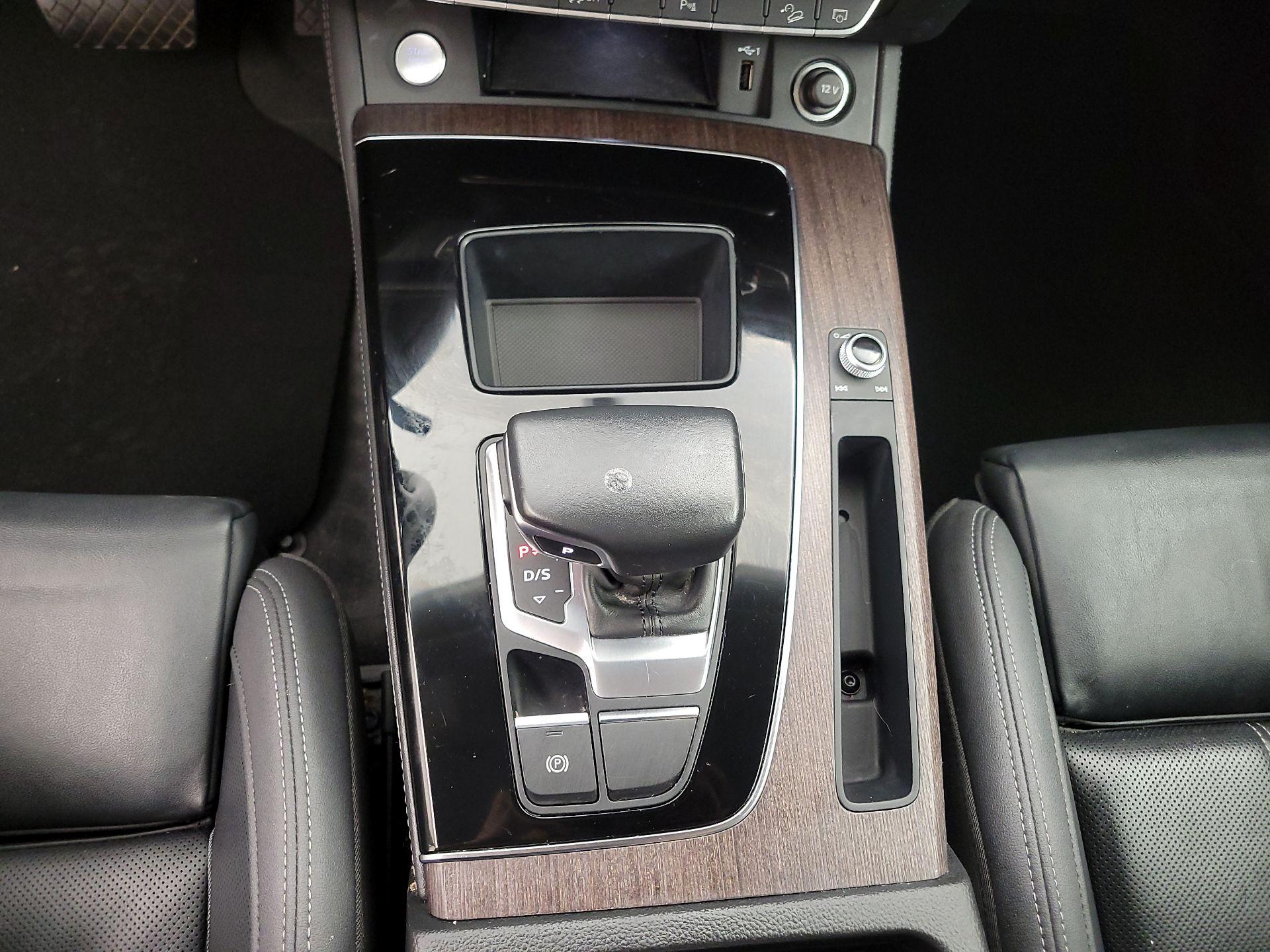 Thumbnail: 2021 Audi Q5 - 17