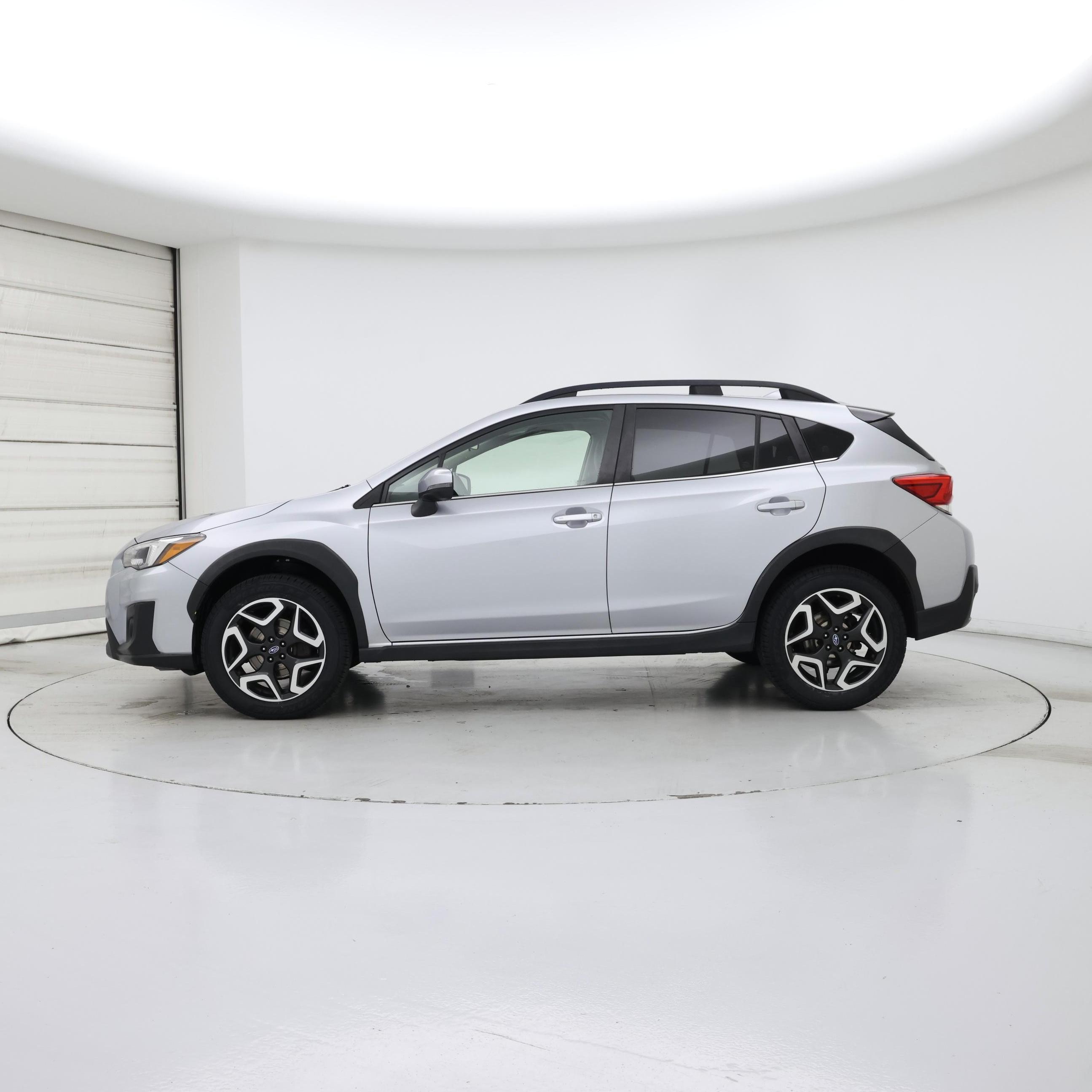 Thumbnail: 2019 Subaru Crosstrek - 3