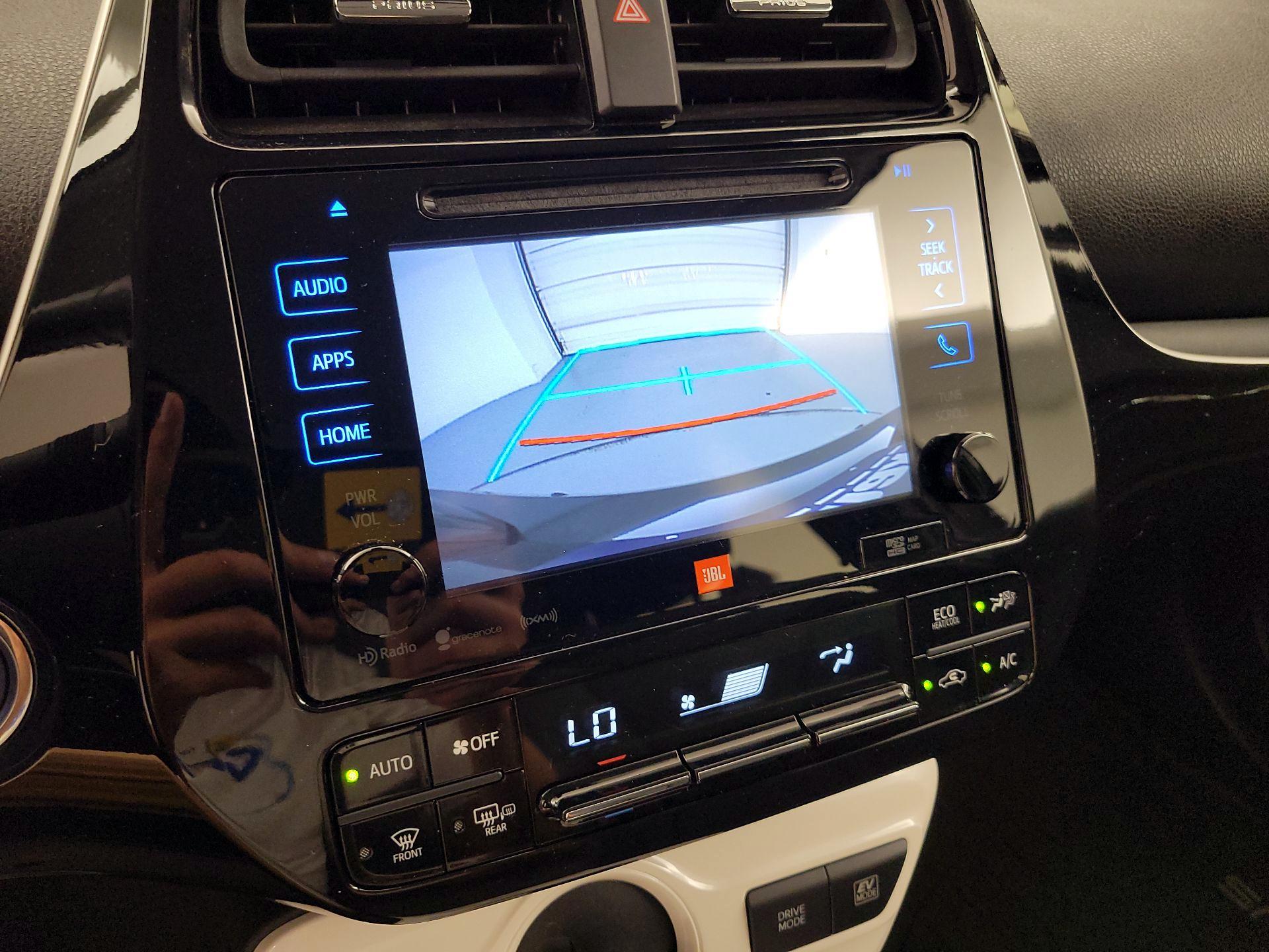 Thumbnail: 2016 Toyota Prius - 14