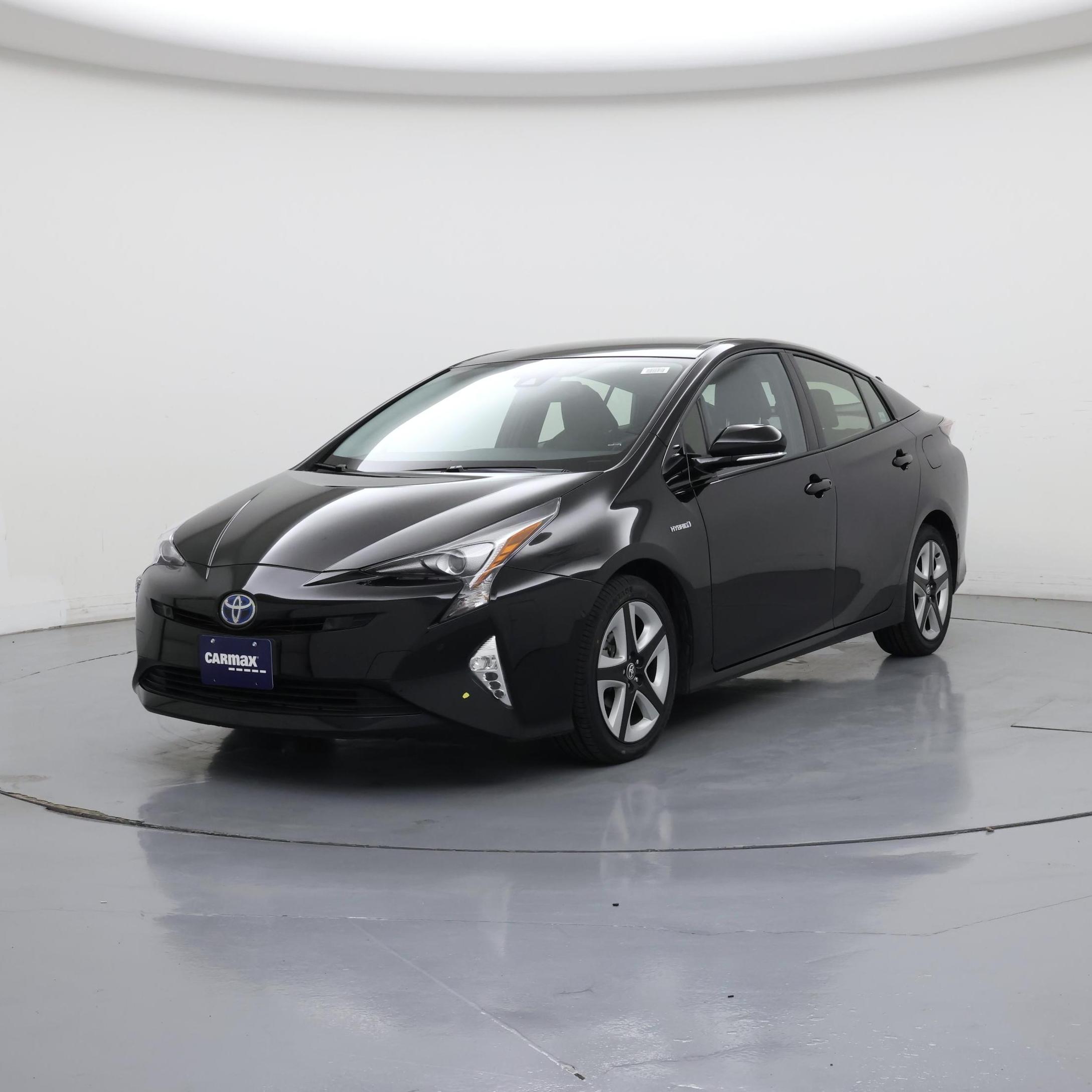 Thumbnail: 2016 Toyota Prius - 4