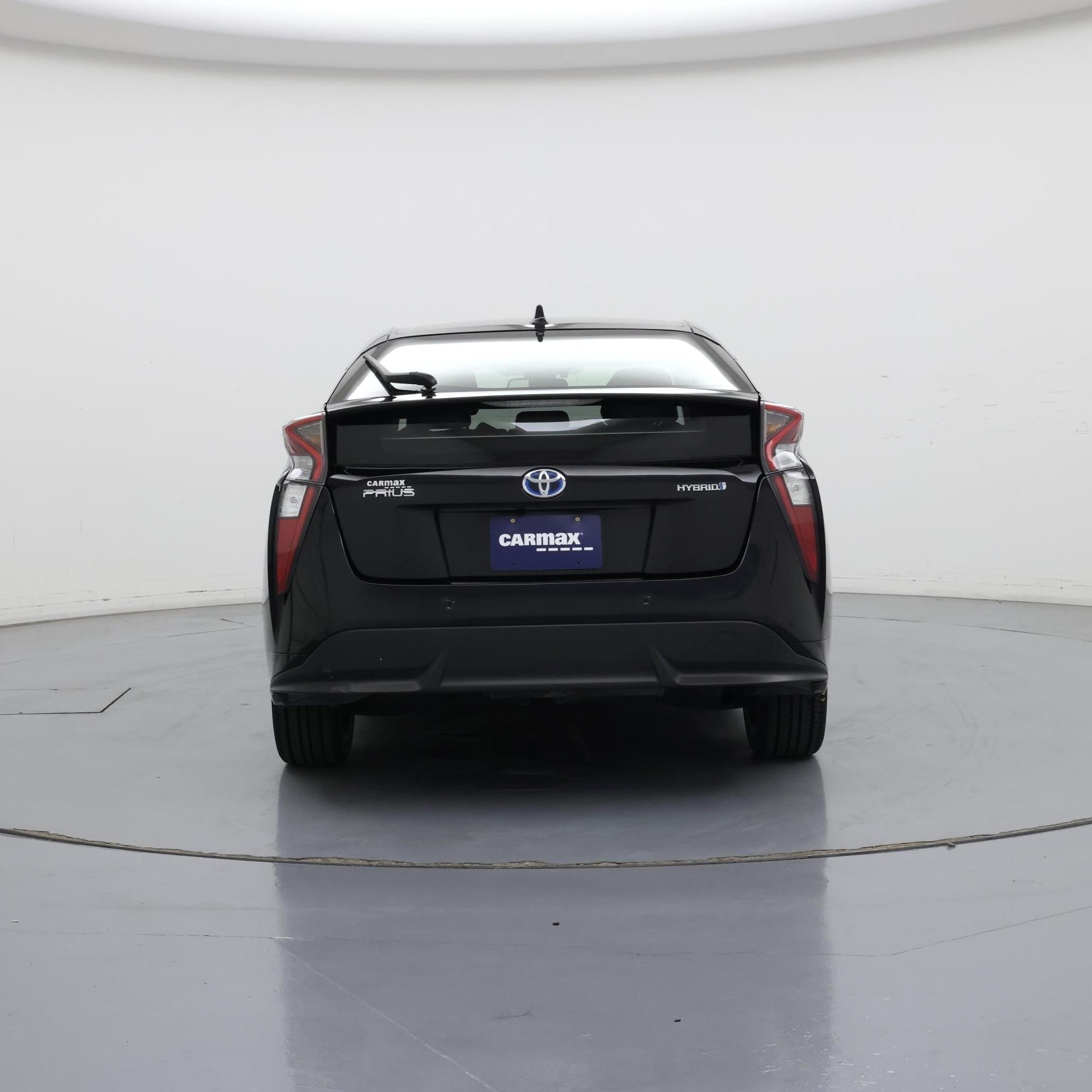 Thumbnail: 2016 Toyota Prius - 6