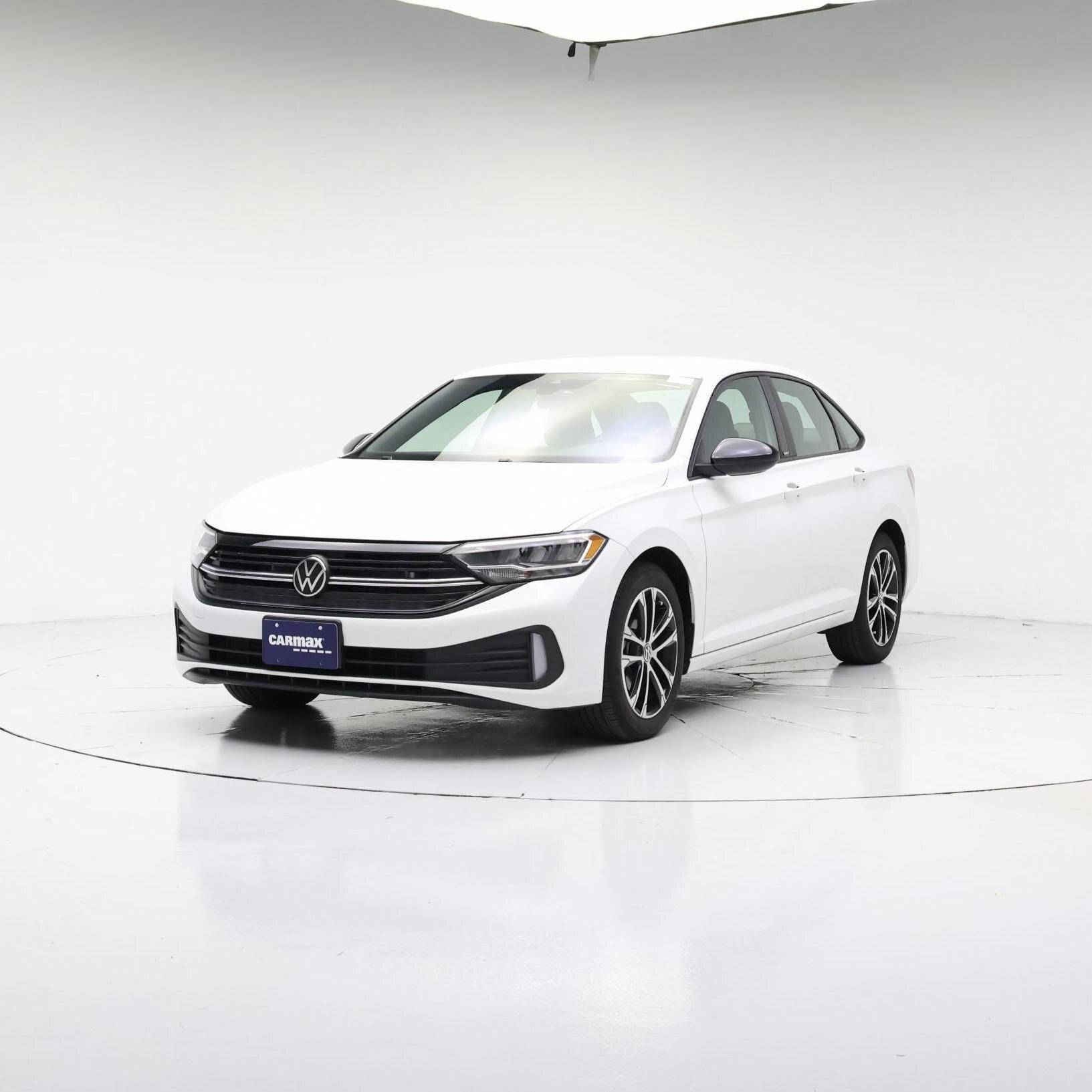Thumbnail: 2024 Volkswagen Jetta - 4