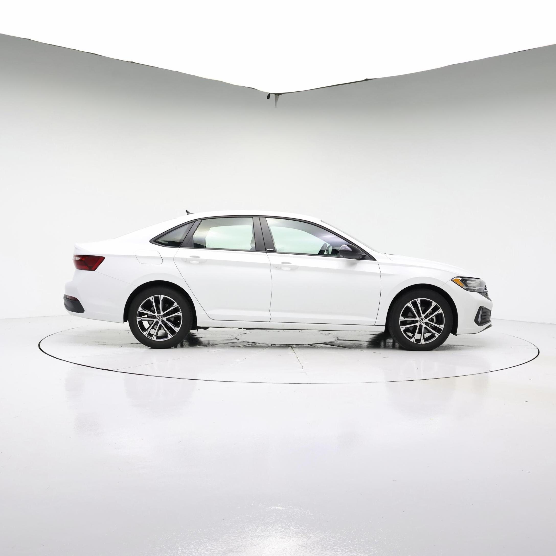 Thumbnail: 2024 Volkswagen Jetta - 7