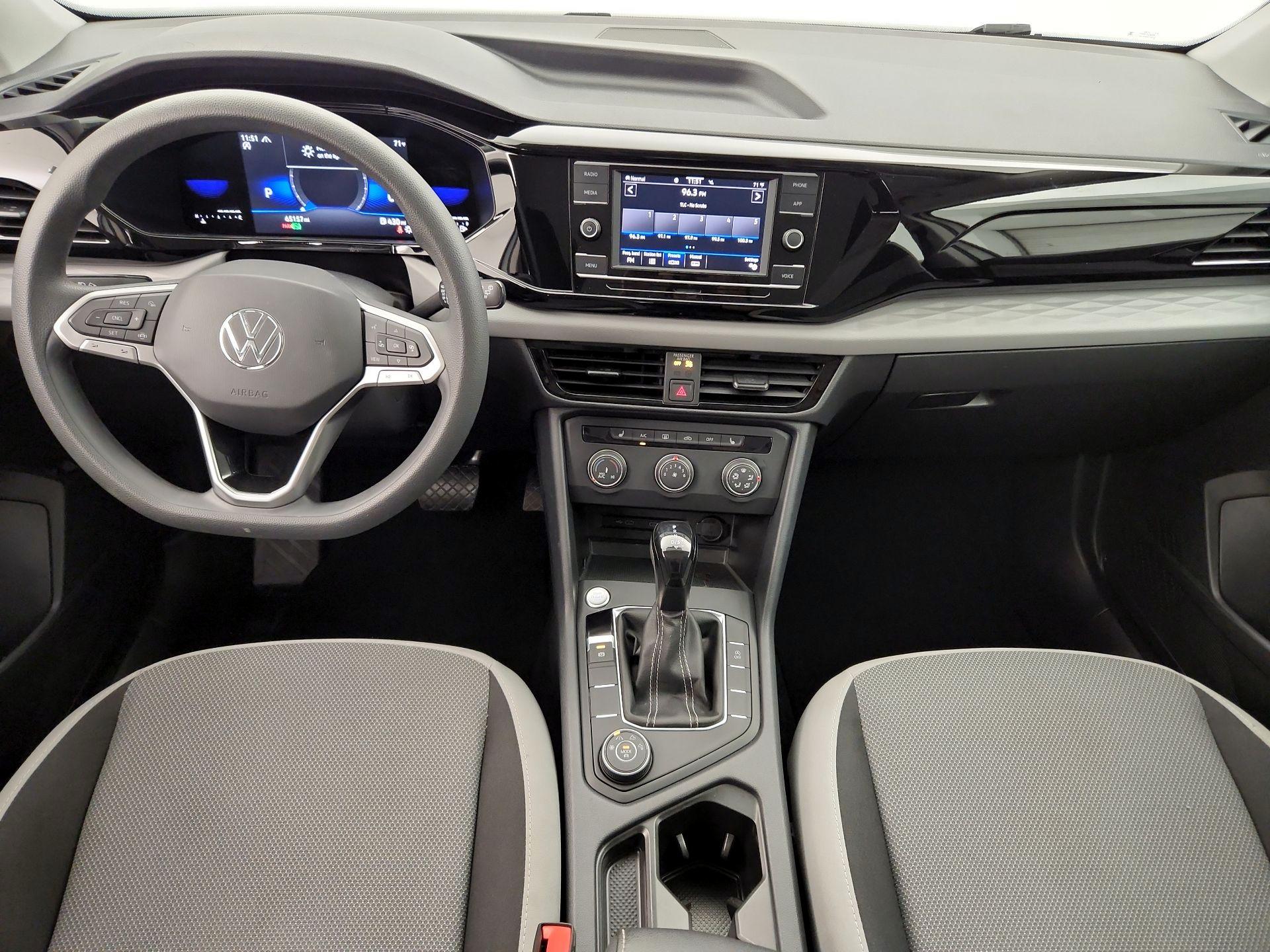 Thumbnail: 2022 Volkswagen Taos - 9