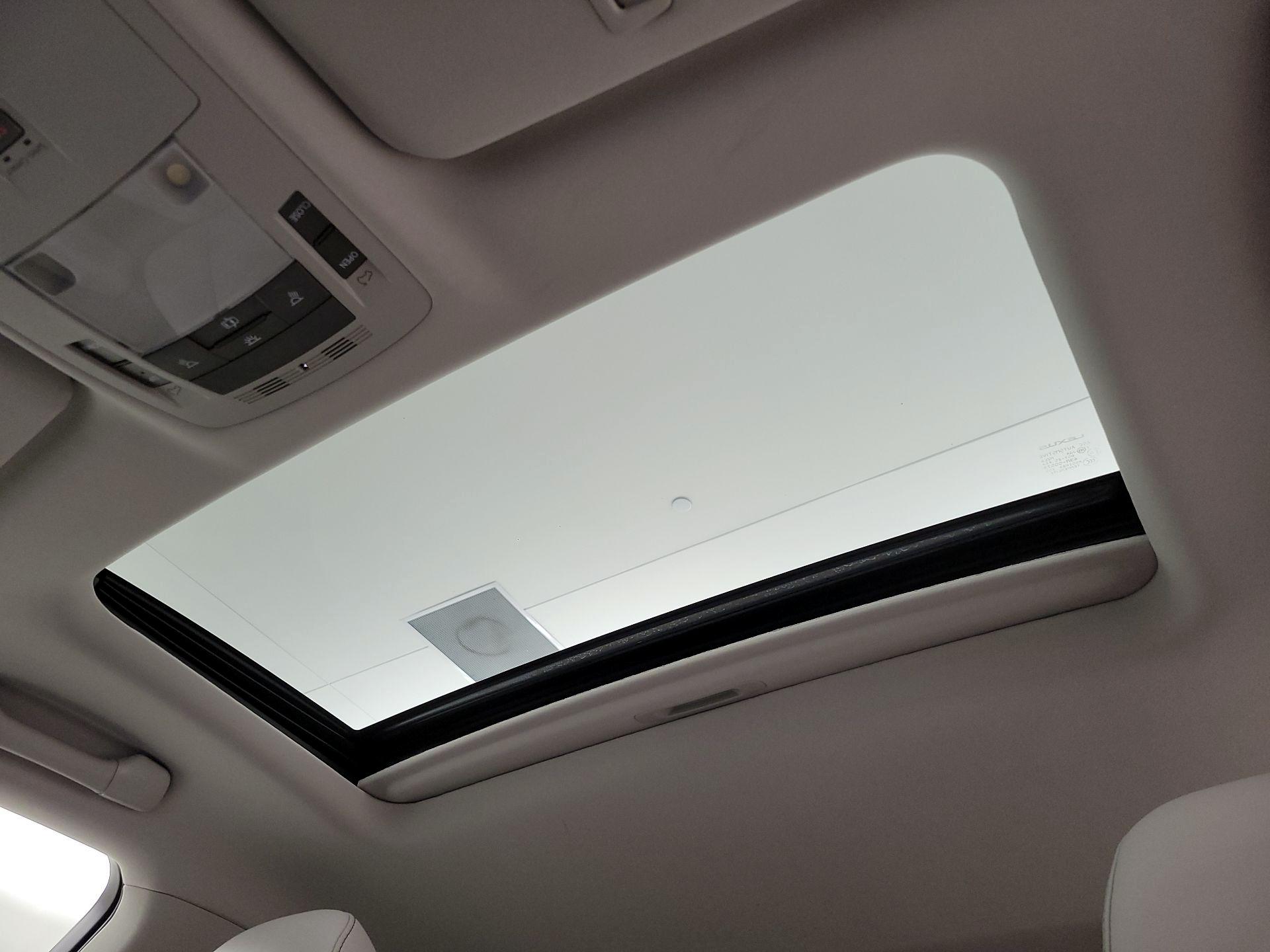 Thumbnail: 2015 Lexus RX - 20