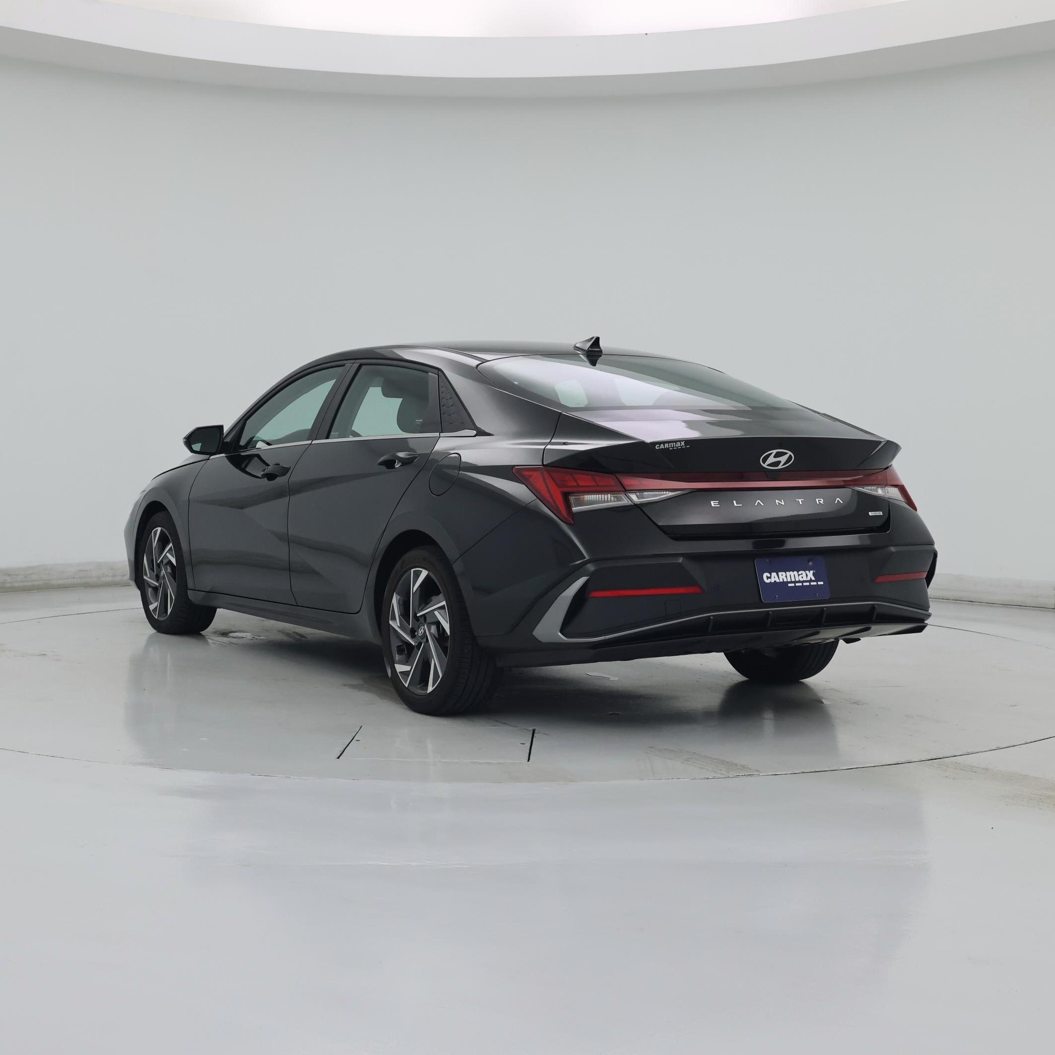 Thumbnail: 2024 Hyundai Elantra - 2