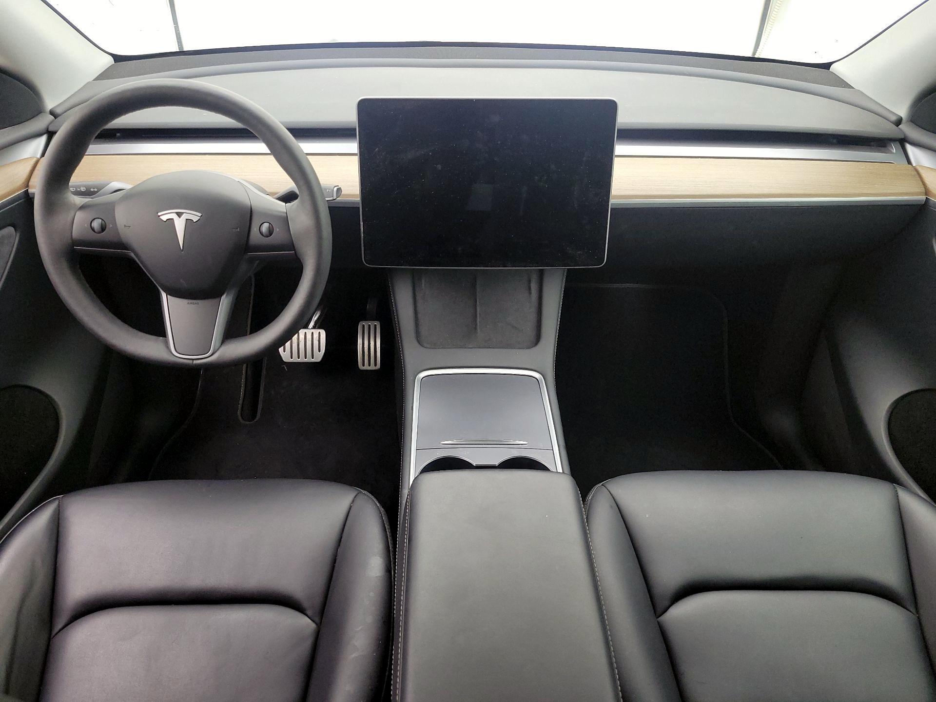 Thumbnail: 2023 Tesla Model Y - 9