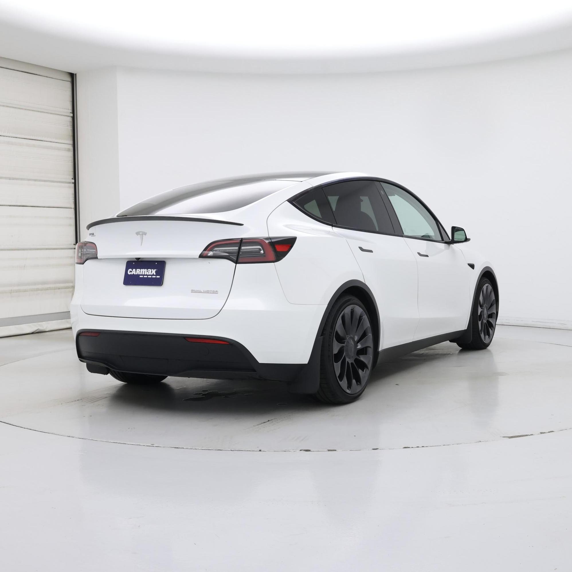 Thumbnail: 2023 Tesla Model Y - 8