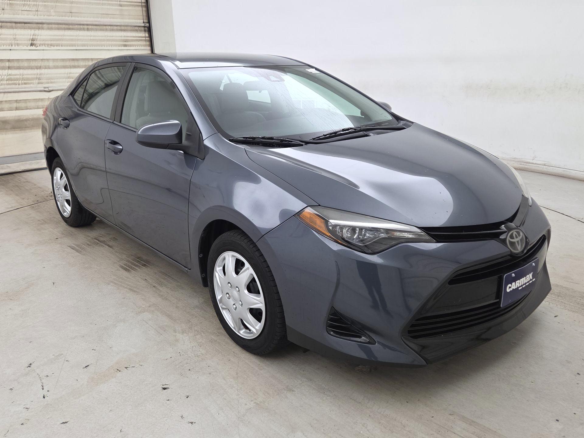Thumbnail: 2018 Toyota Corolla - 1