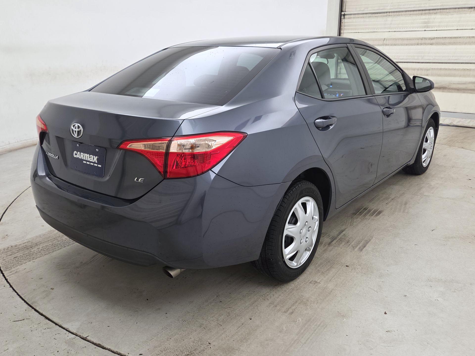 Thumbnail: 2018 Toyota Corolla - 5