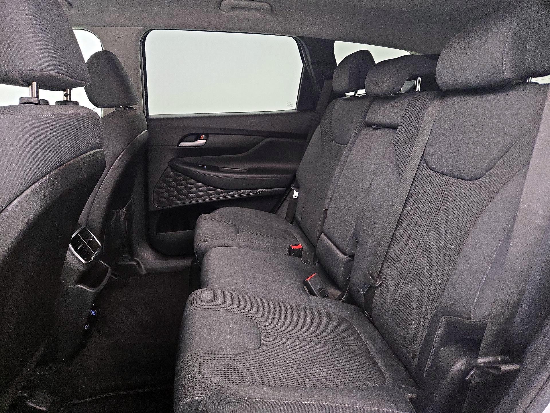 Thumbnail: 2019 Hyundai Santa Fe - 19