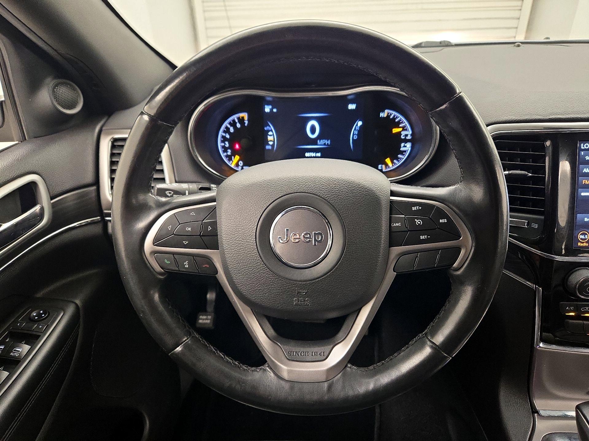 Thumbnail: 2019 Jeep Grand Cherokee - 10