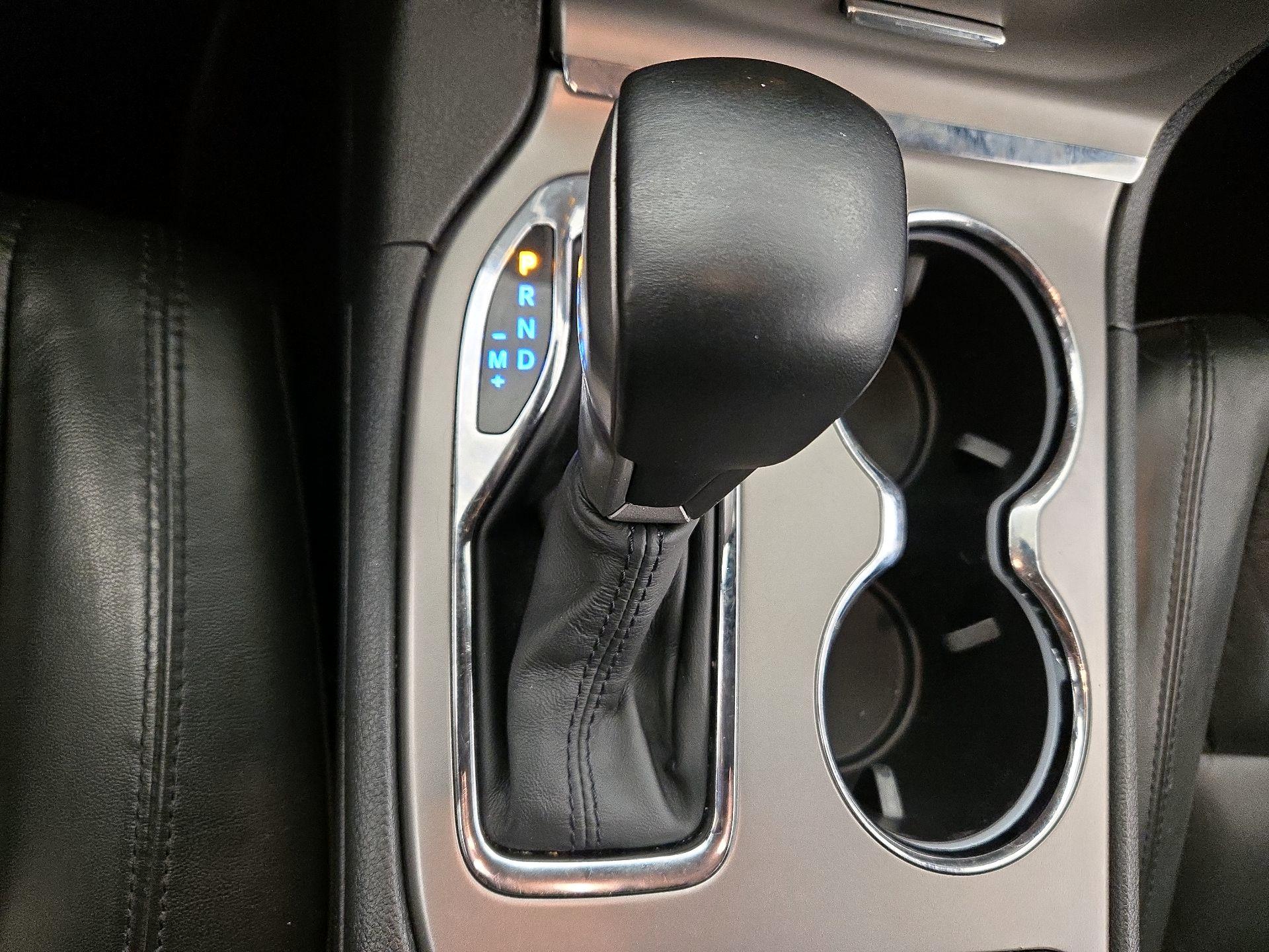 Thumbnail: 2019 Jeep Grand Cherokee - 15