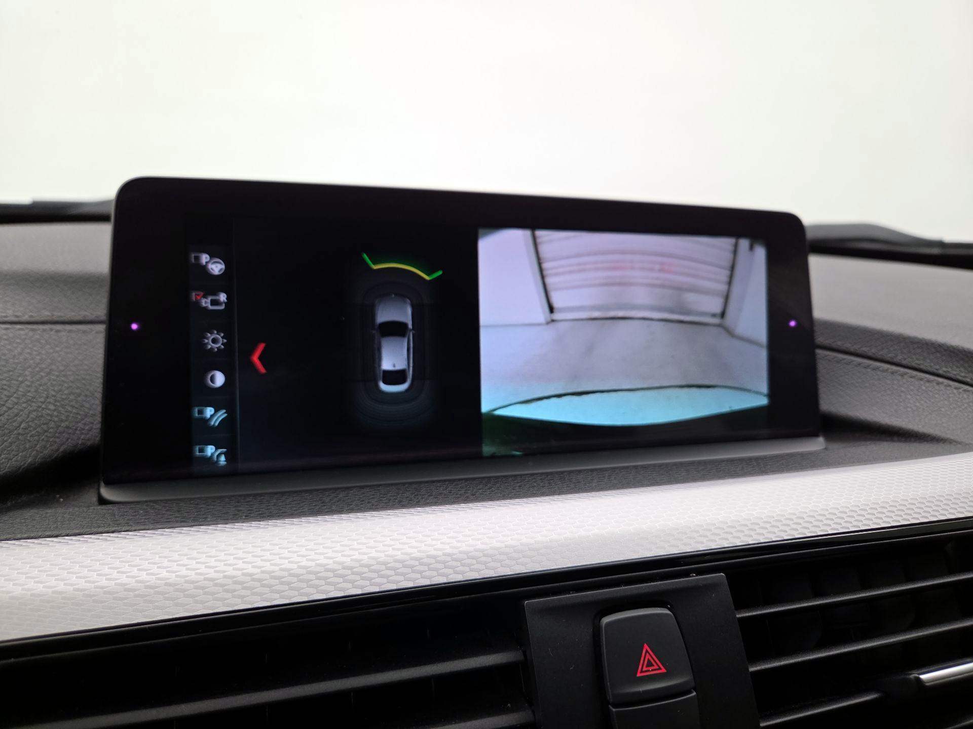 Thumbnail: 2018 BMW 4 Series - 15