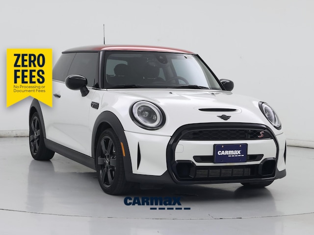White 2024 MINI Cooper S 3-Door Hatchback FWD Hatchback Automatic