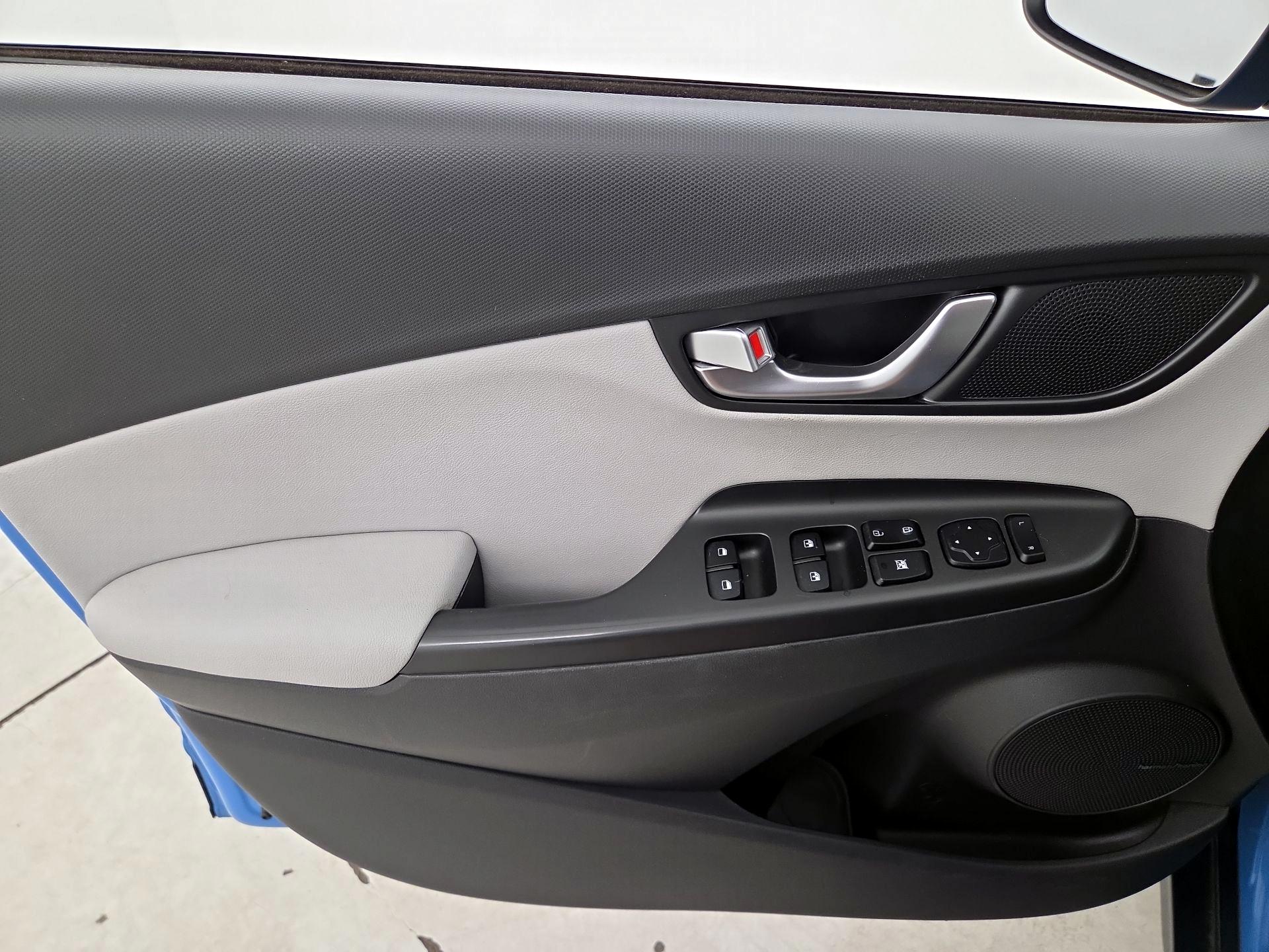 Thumbnail: 2022 Hyundai Kona - 12