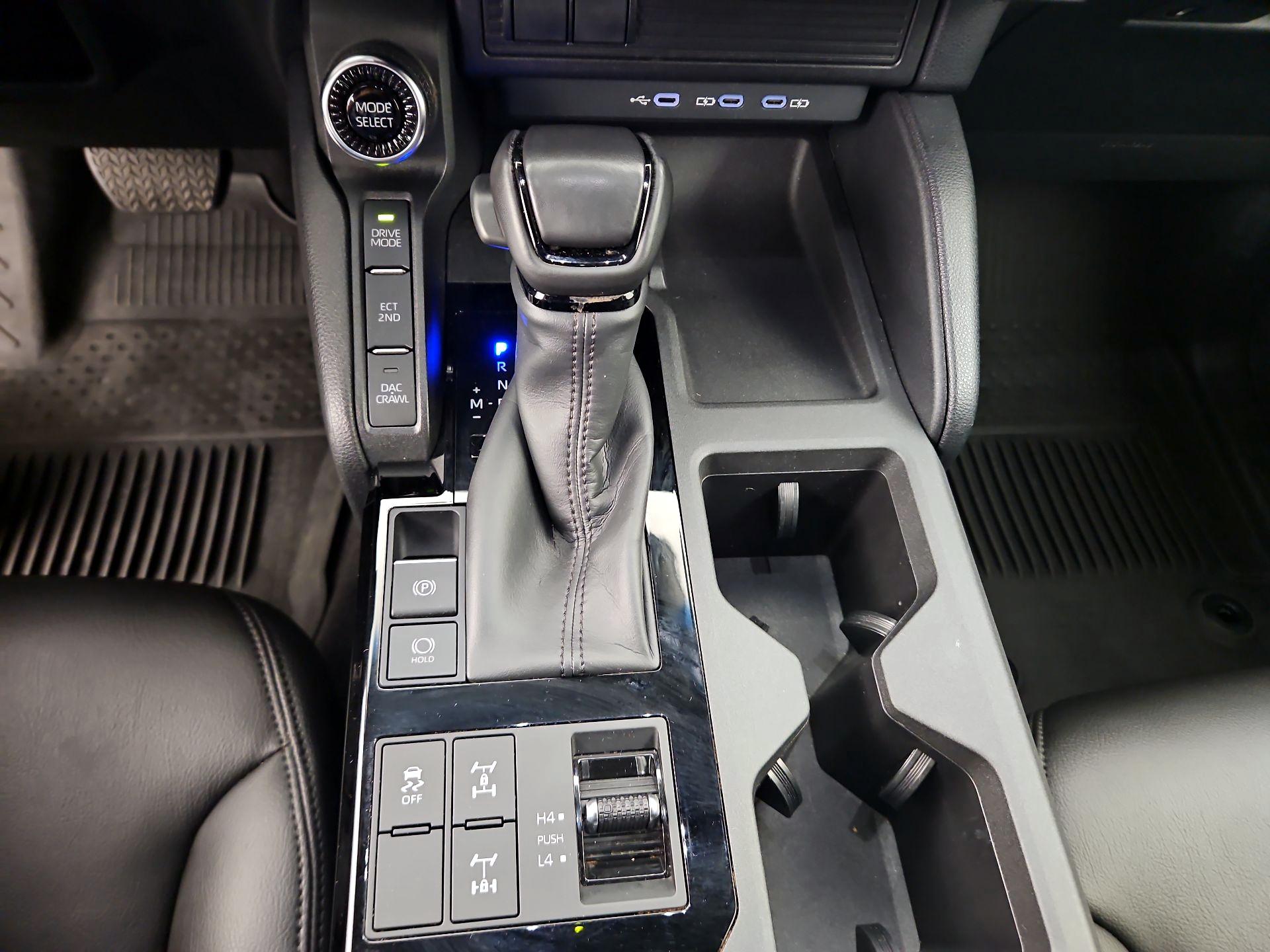 Thumbnail: 2025 Toyota Land Cruiser - 17