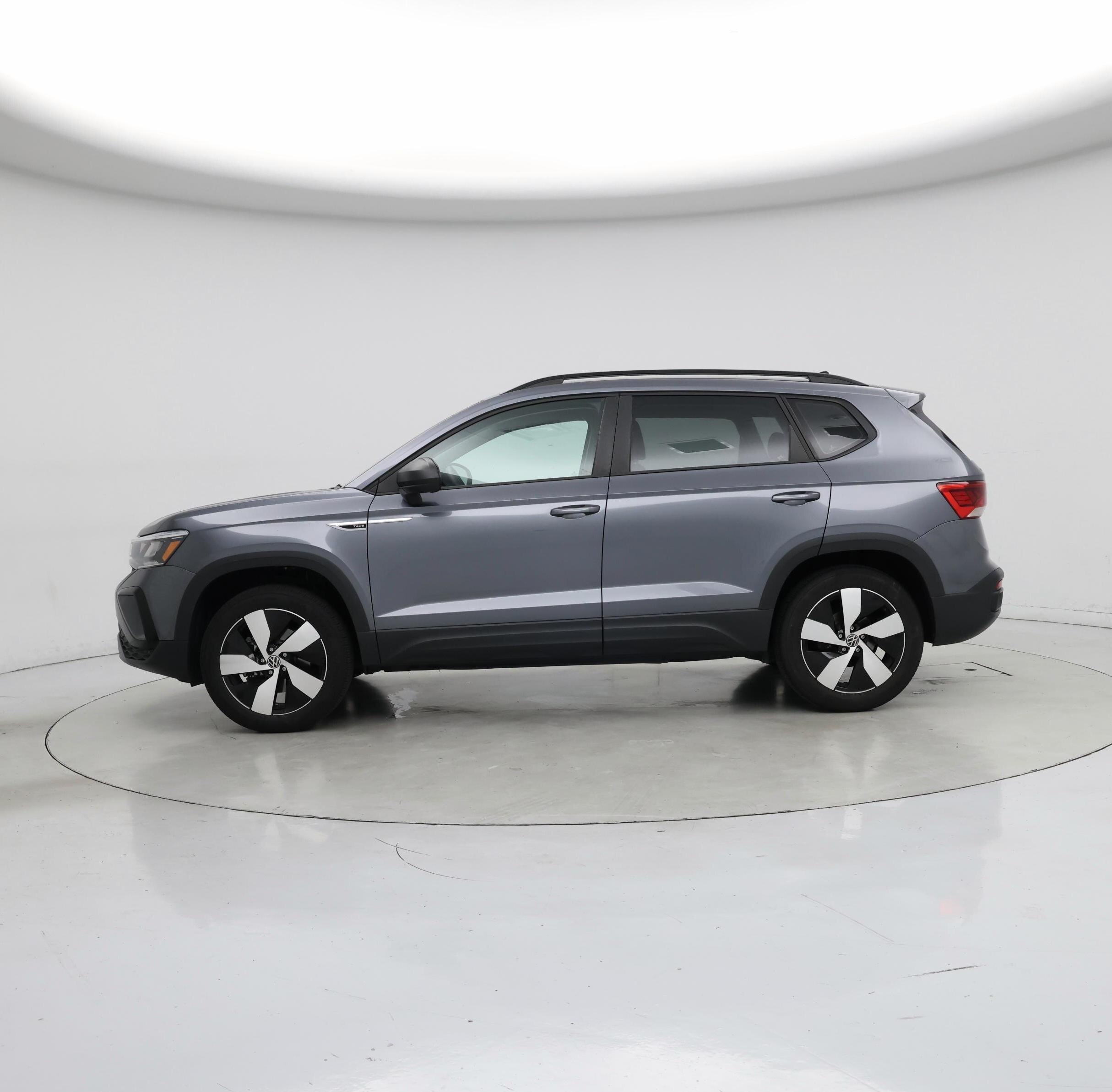 Thumbnail: 2023 Volkswagen Taos - 3