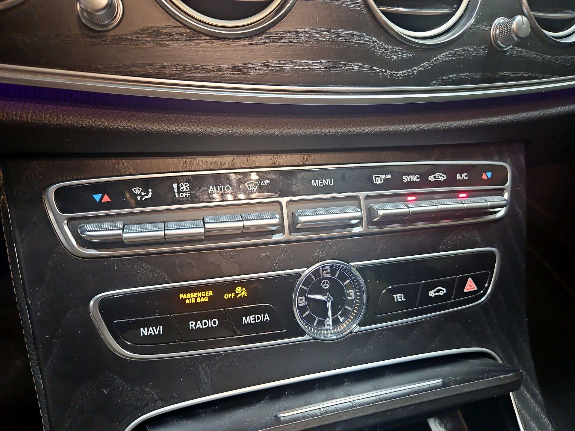 Thumbnail: 2018 Mercedes-Benz E-Class - 16