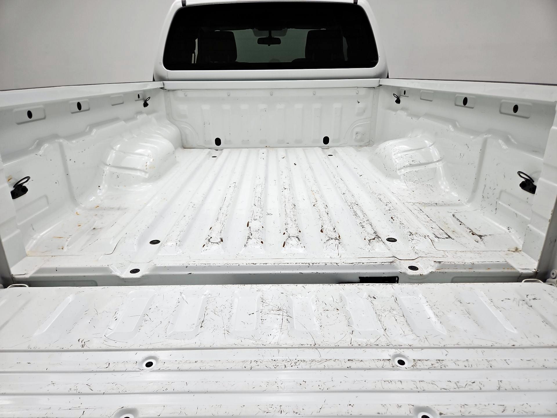 Thumbnail: 2021 Nissan Frontier - 20
