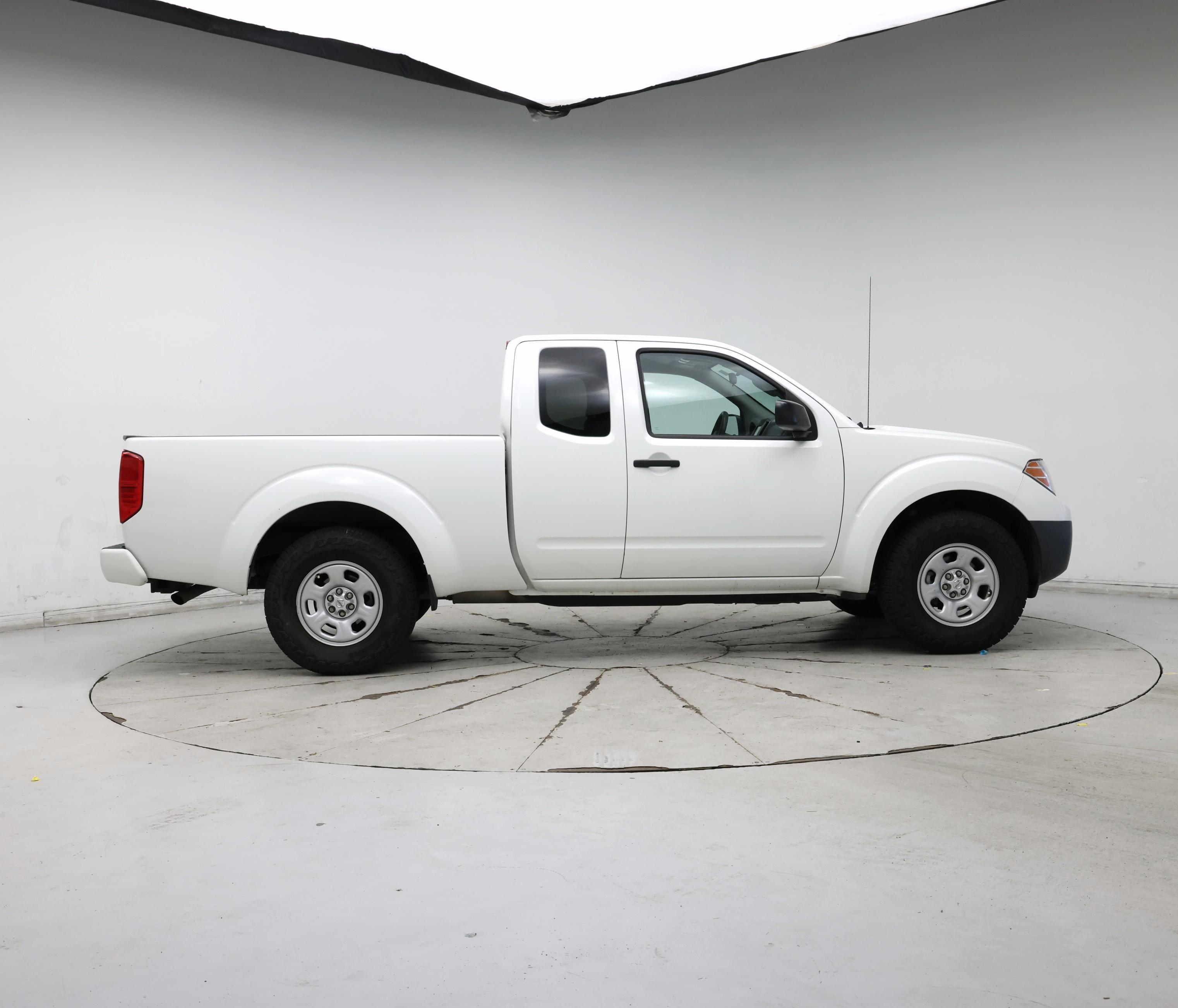 Thumbnail: 2021 Nissan Frontier - 7