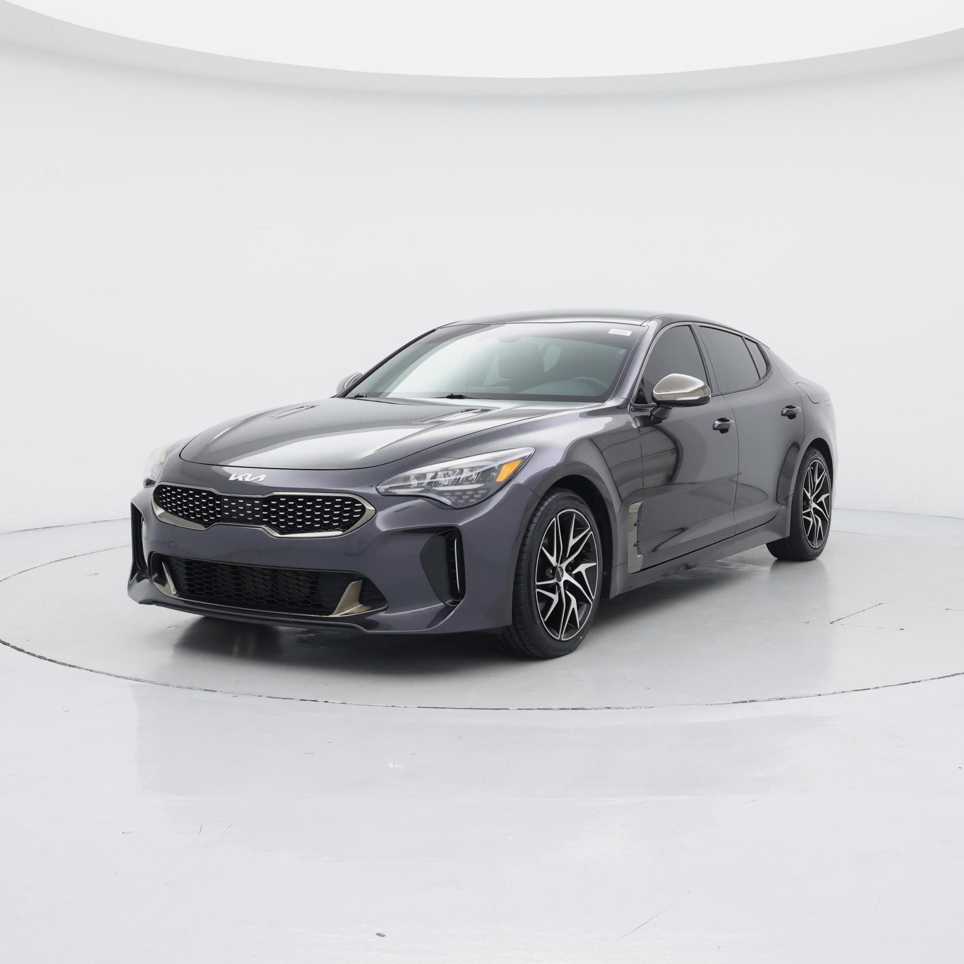 Thumbnail: 2023 Kia Stinger - 4
