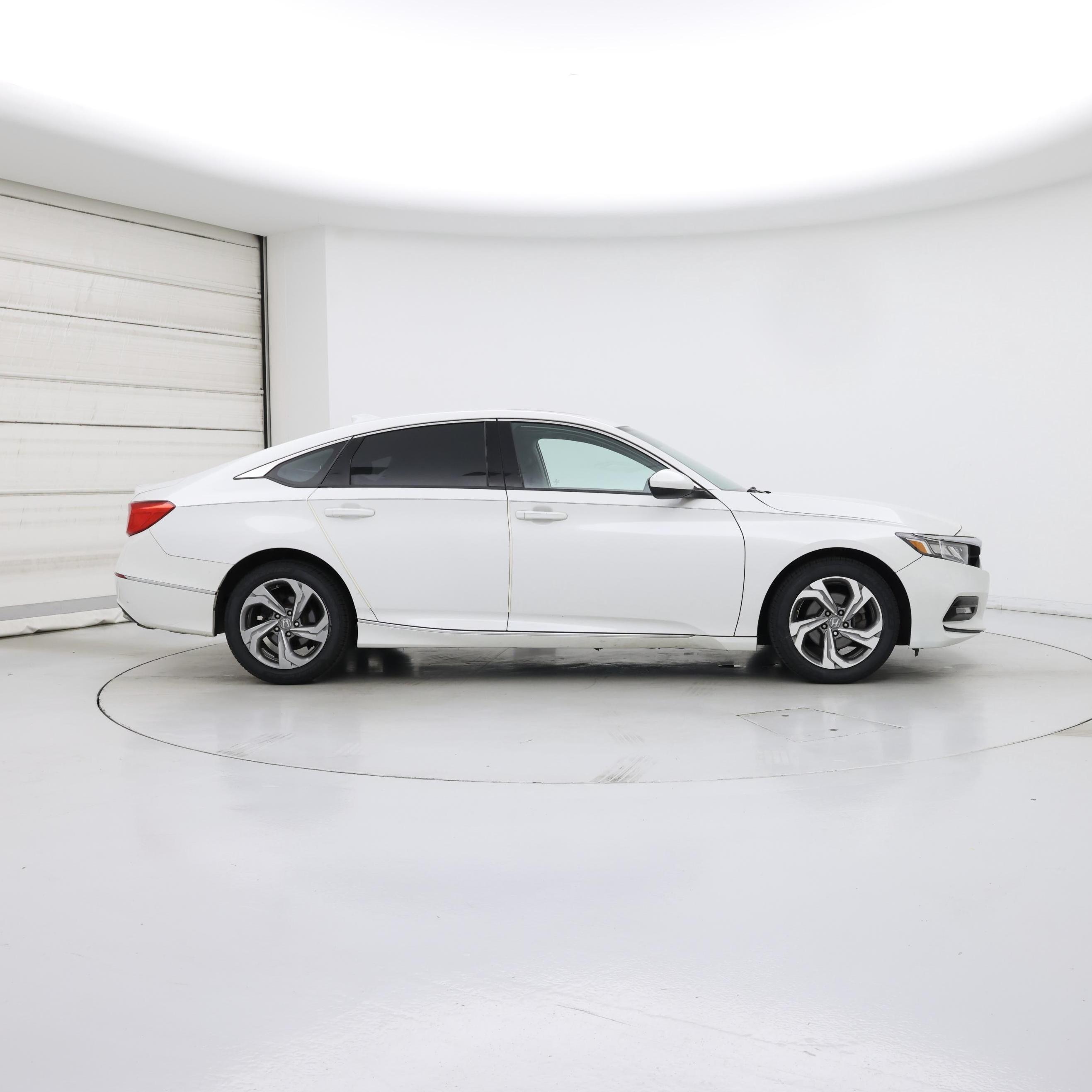 Thumbnail: 2018 Honda Accord - 7