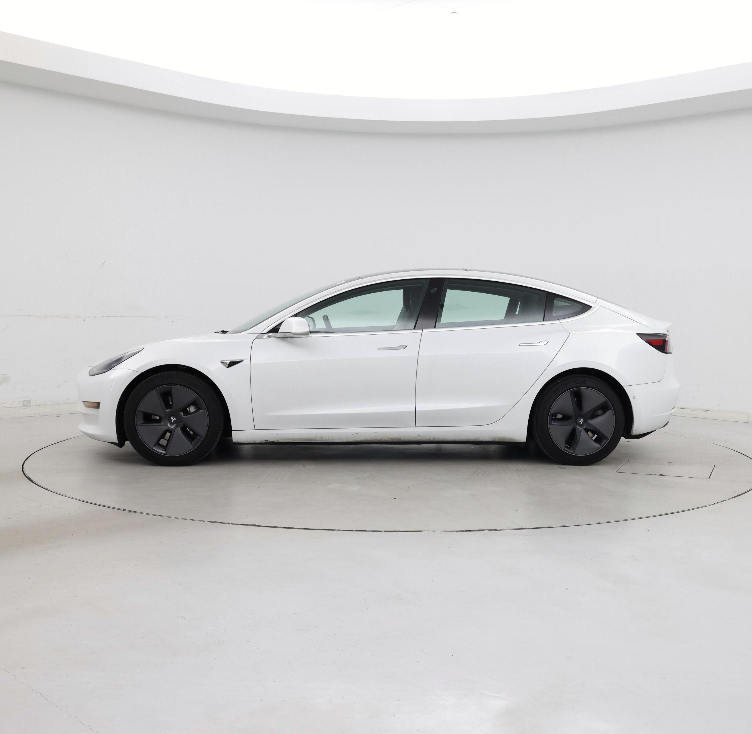 Thumbnail: 2020 Tesla Model 3 - 3