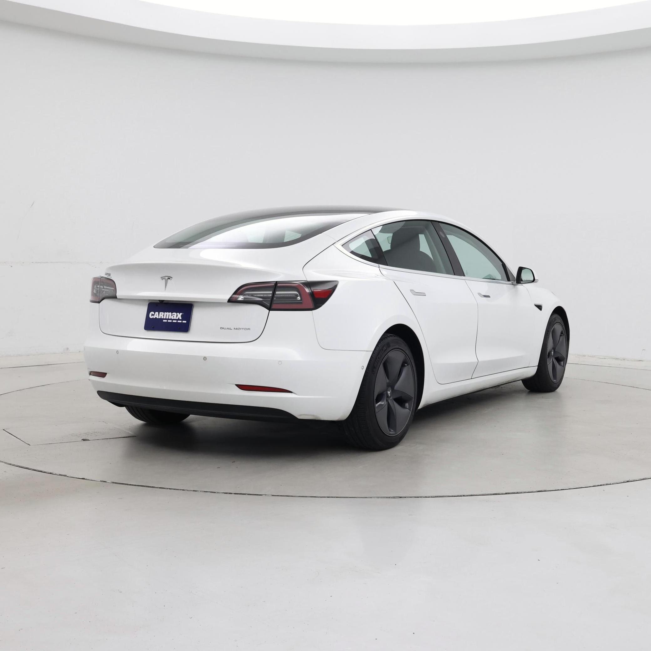 Thumbnail: 2020 Tesla Model 3 - 8